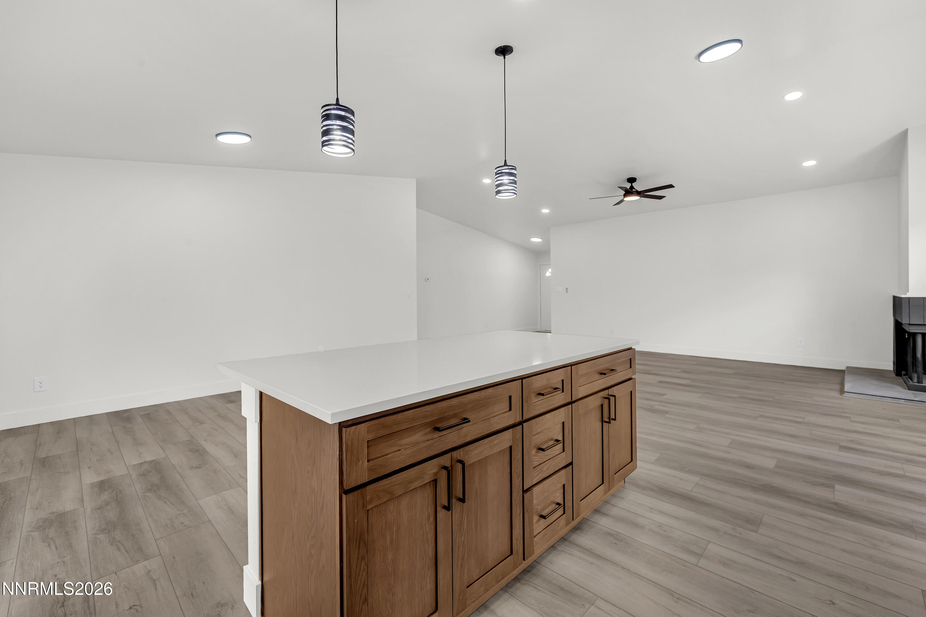 913 Glen Molly Drive