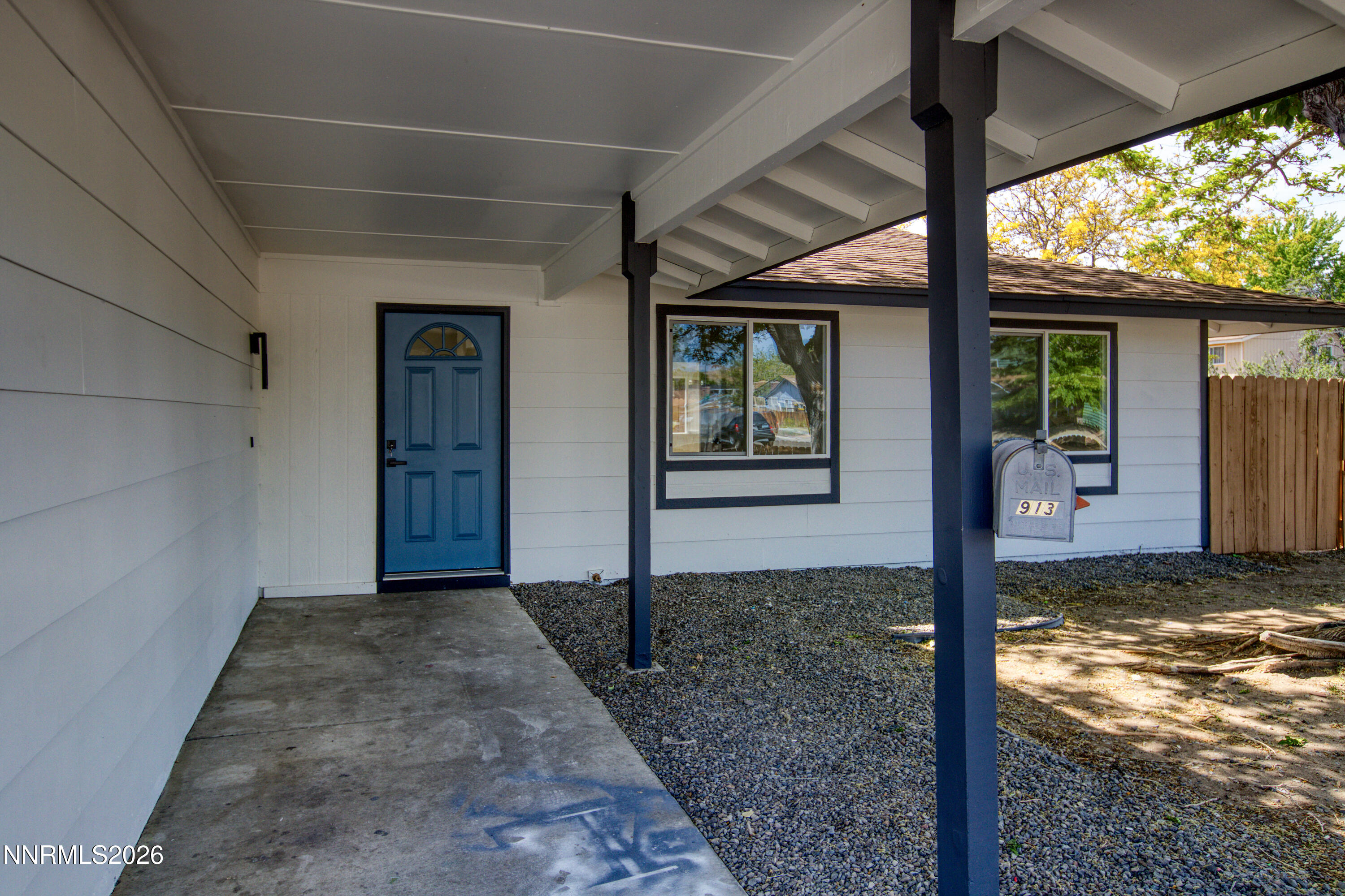 913 Glen Molly Drive