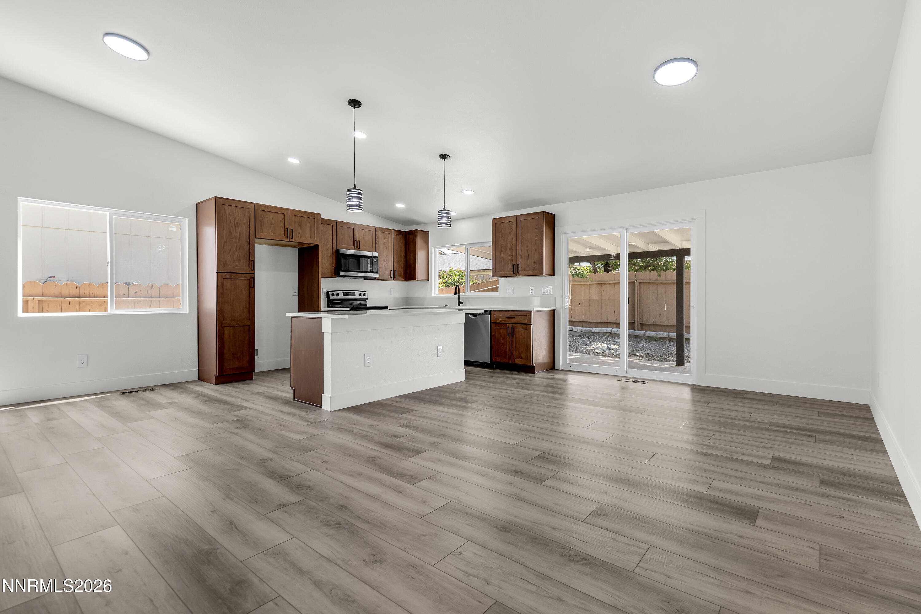 913 Glen Molly Drive