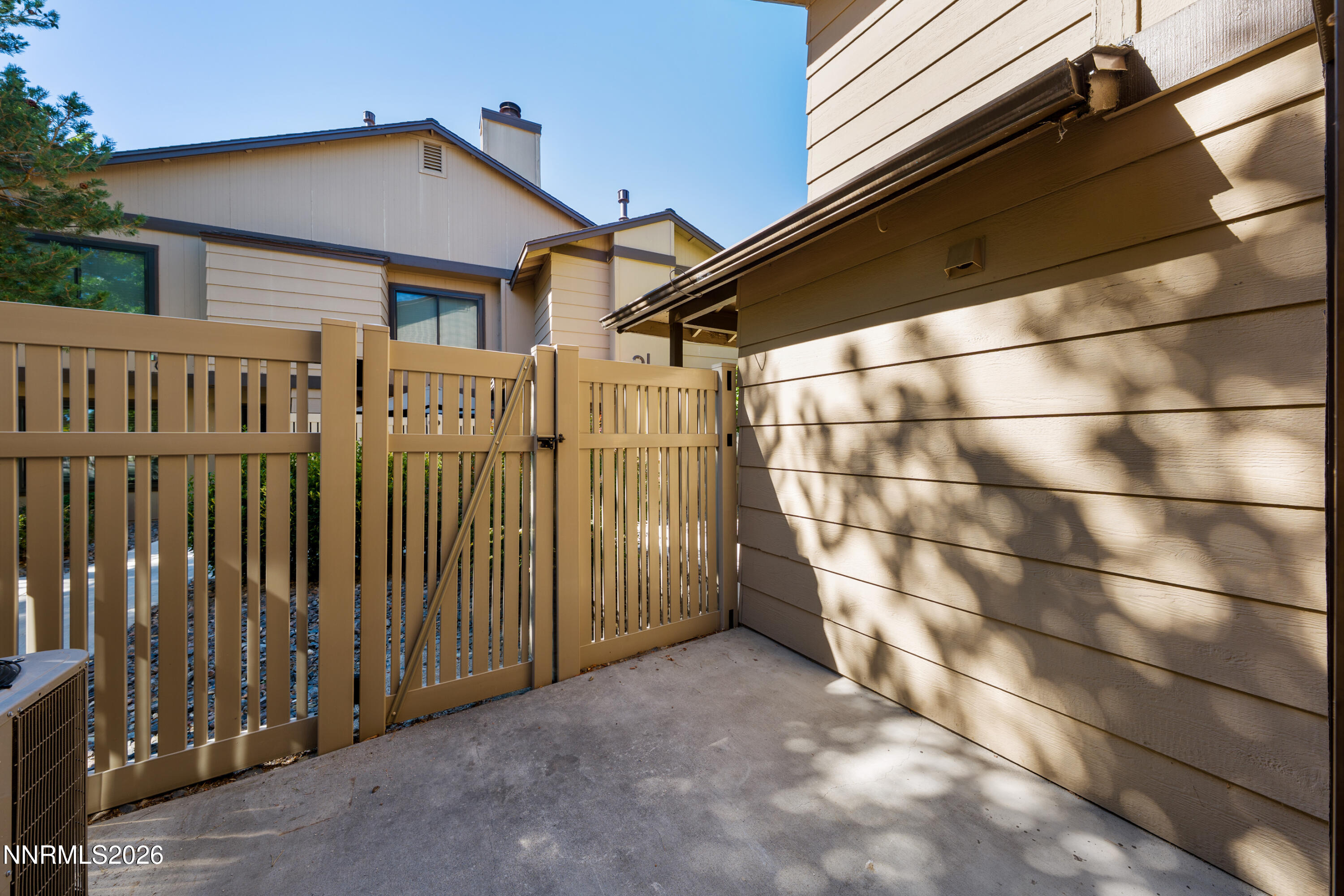 4533 Reggie Road