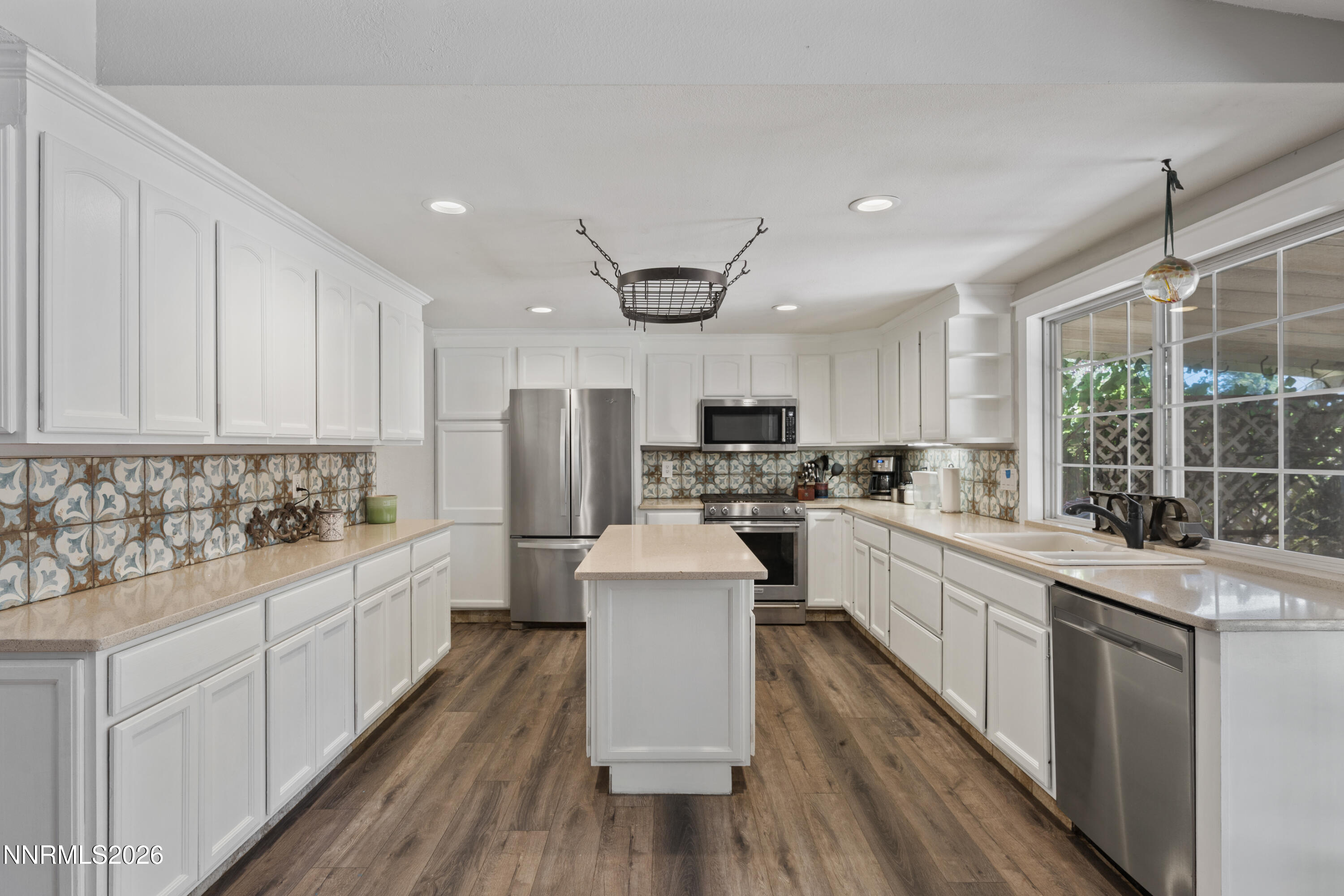 1987 Bonita Vista Drive