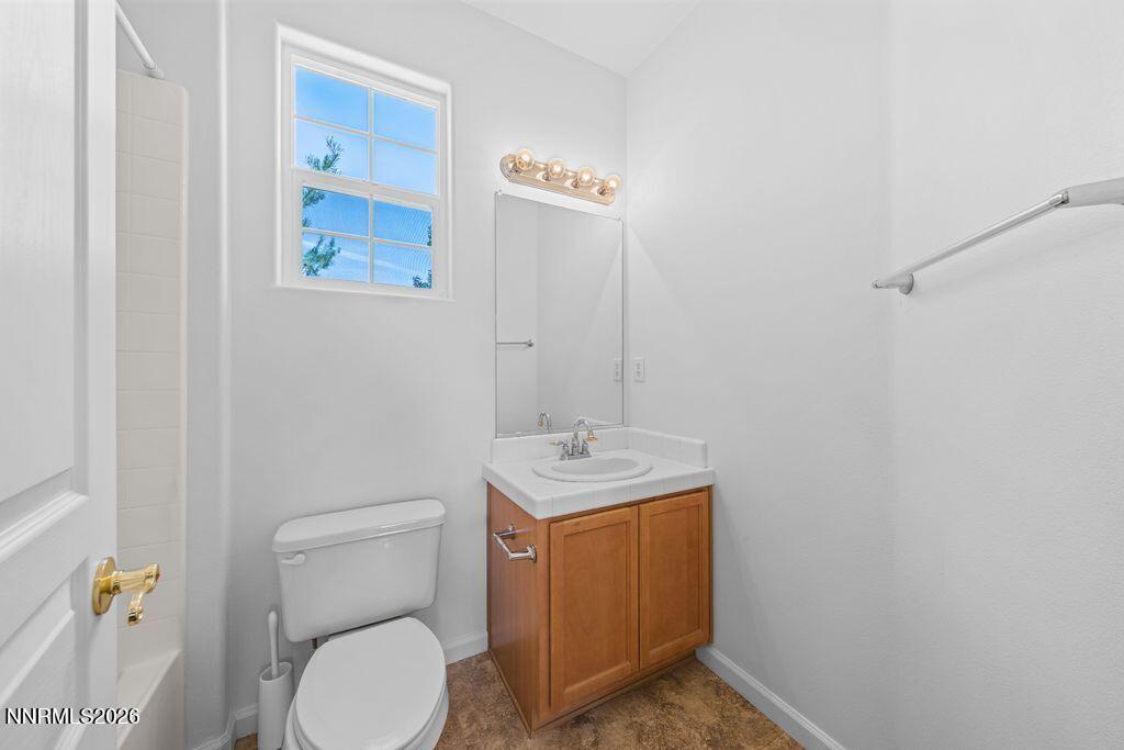 1642 W Minden Village Loop