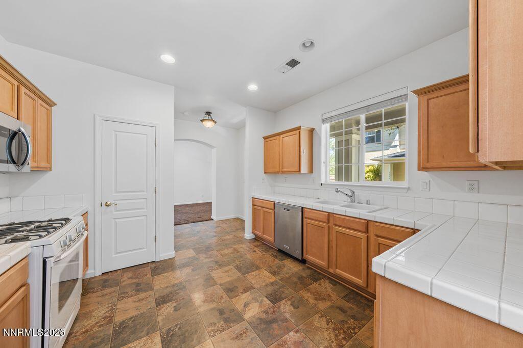 1642 W Minden Village Loop