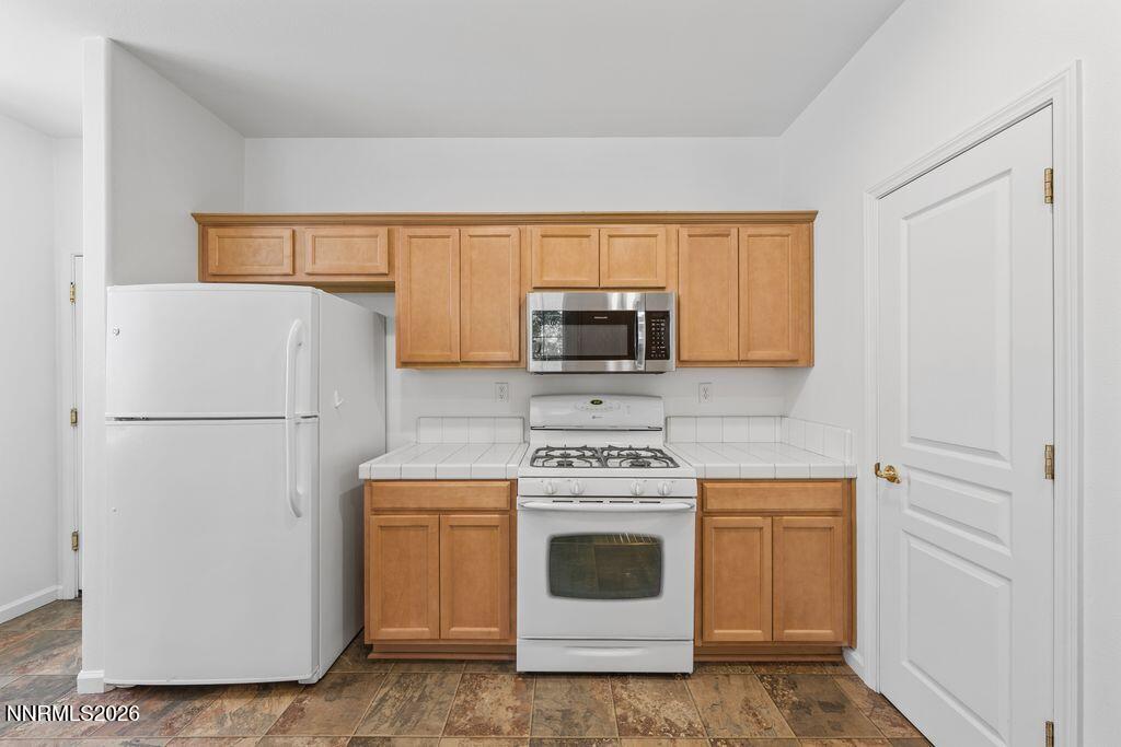 1642 W Minden Village Loop