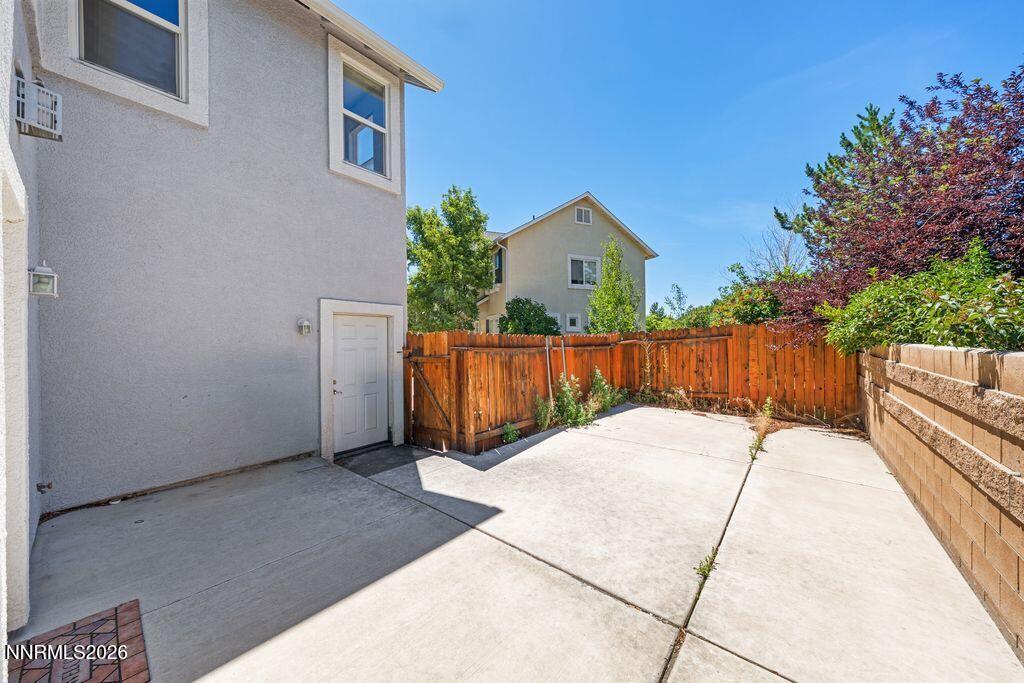 1642 W Minden Village Loop