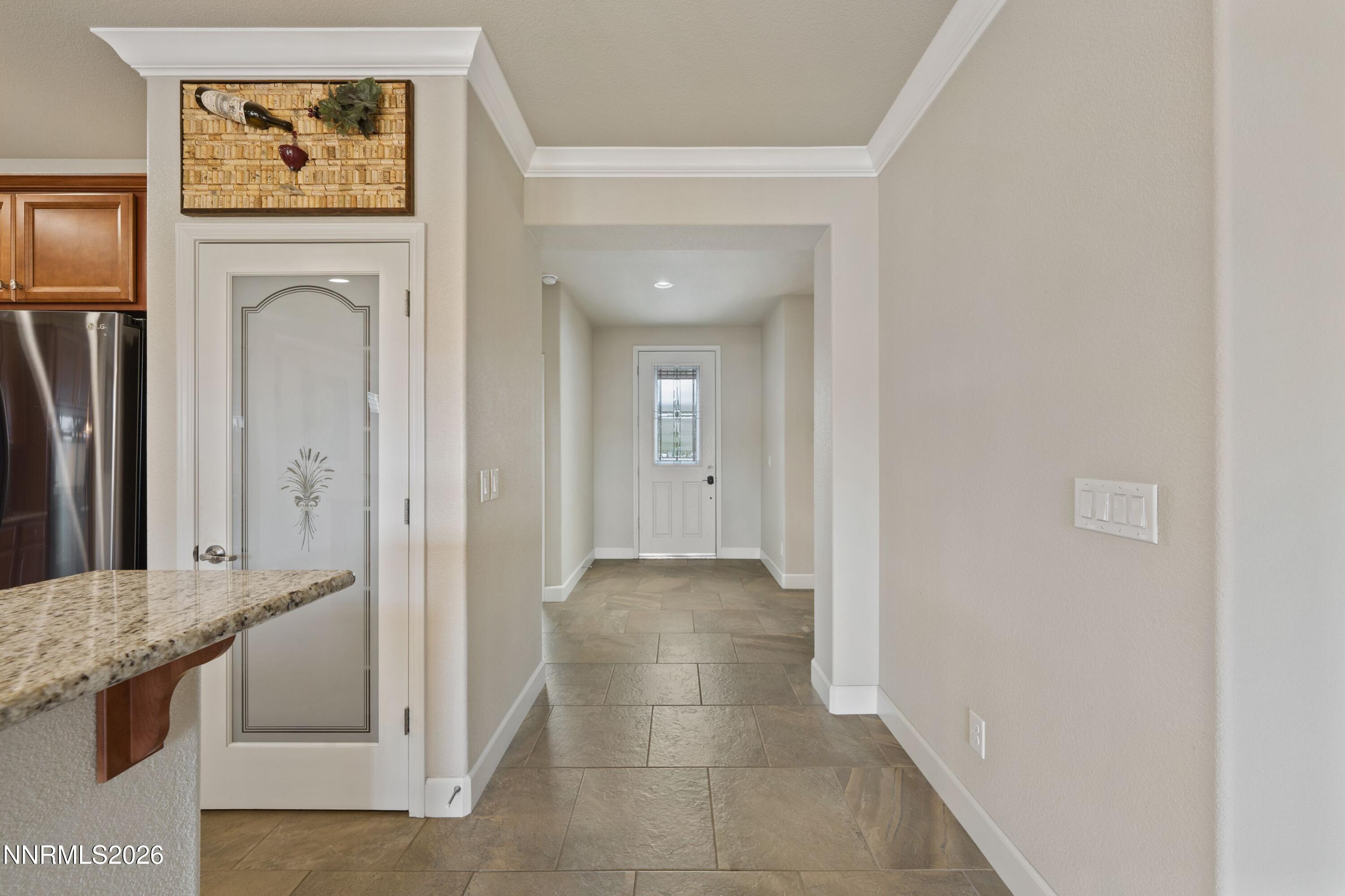 9182 Kenton Trail