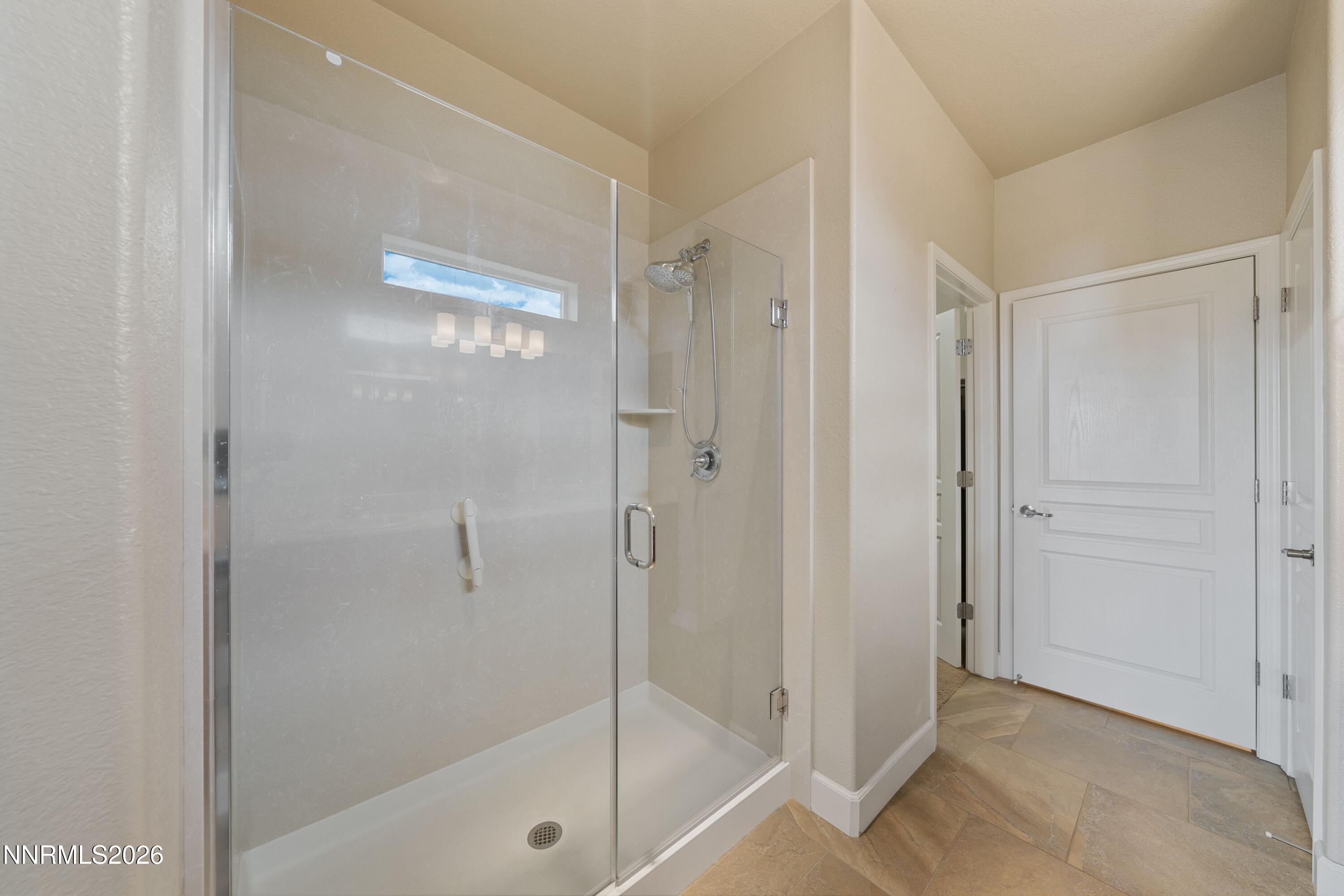 9182 Kenton Trail