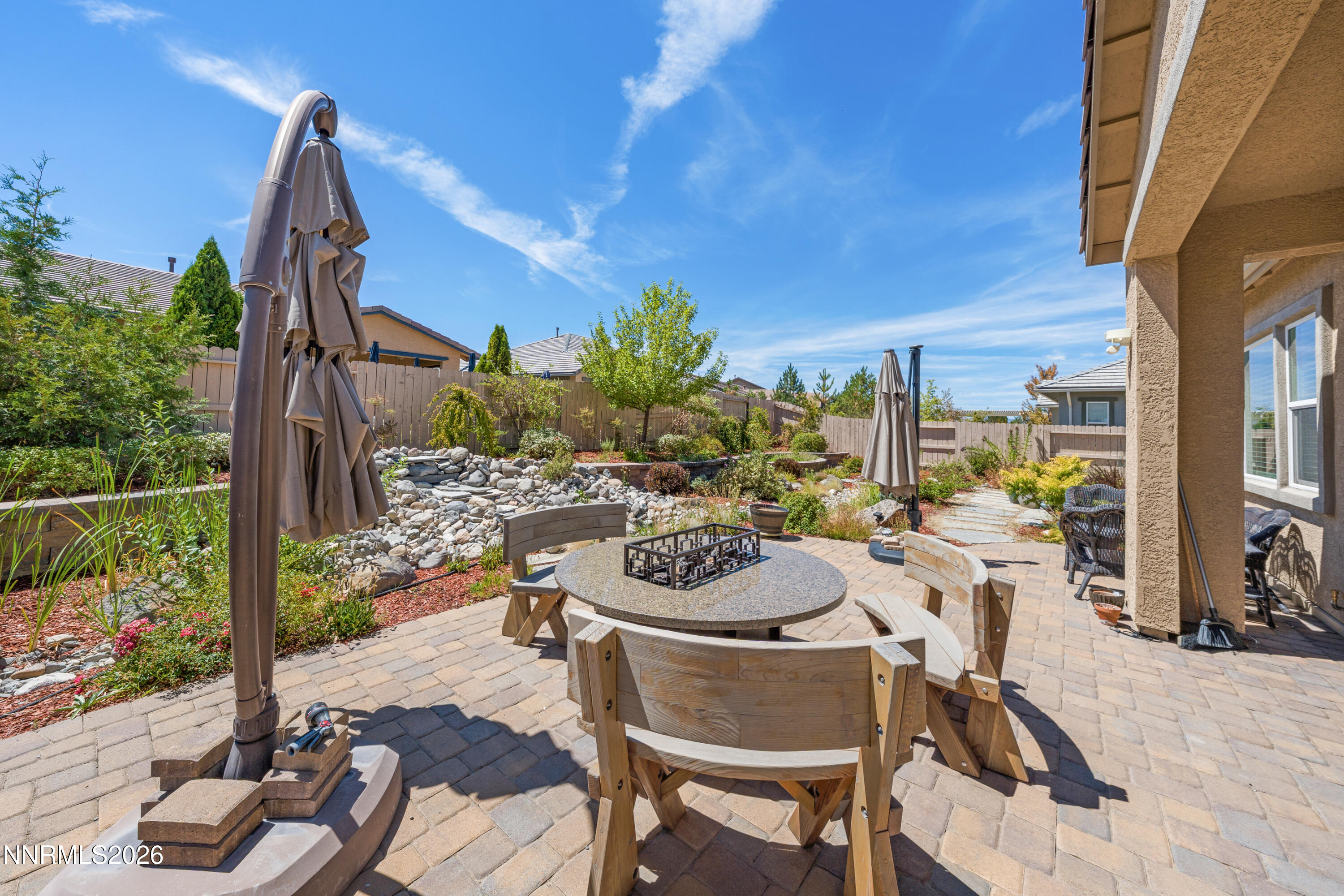 9827 Dyevera Lane