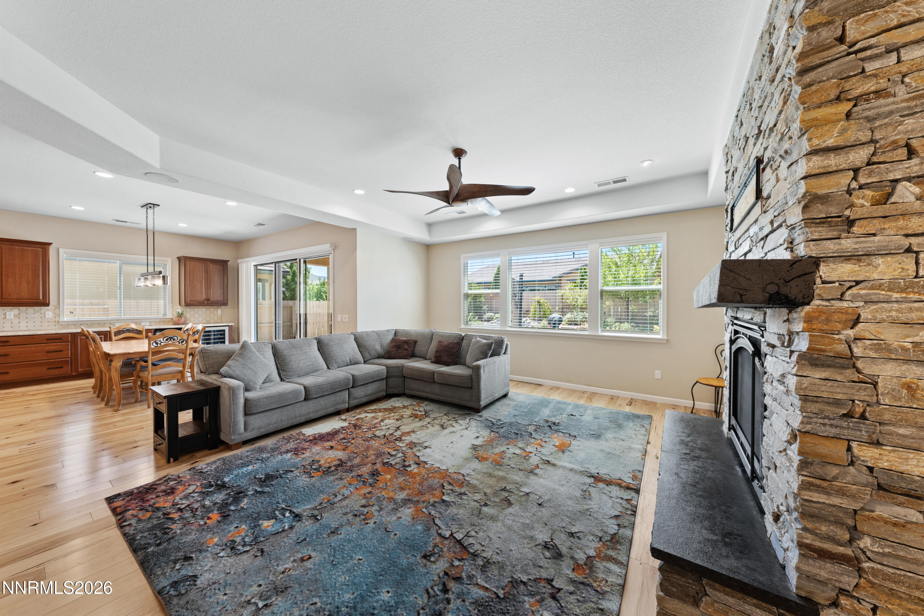 9827 Dyevera Lane