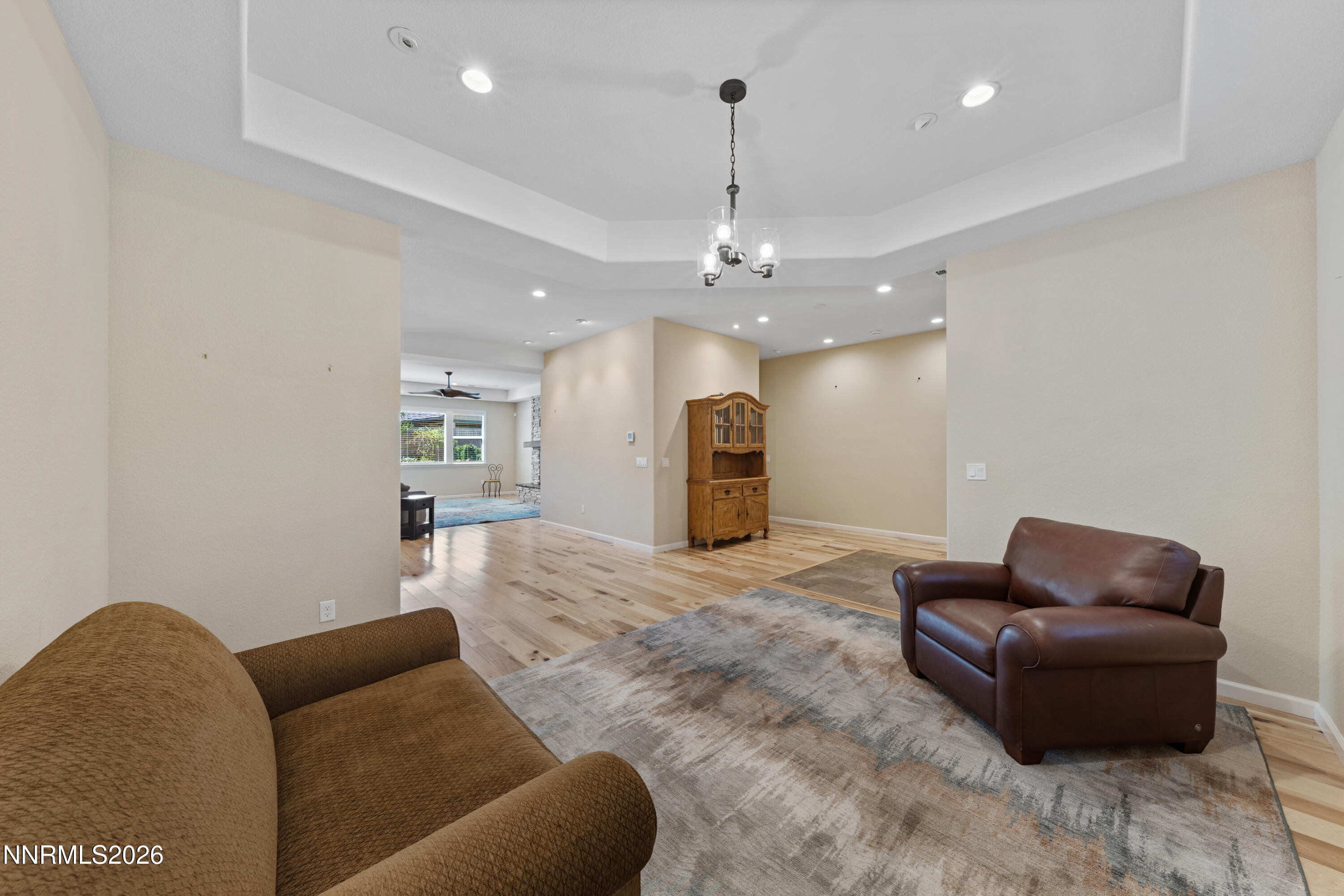 9827 Dyevera Lane