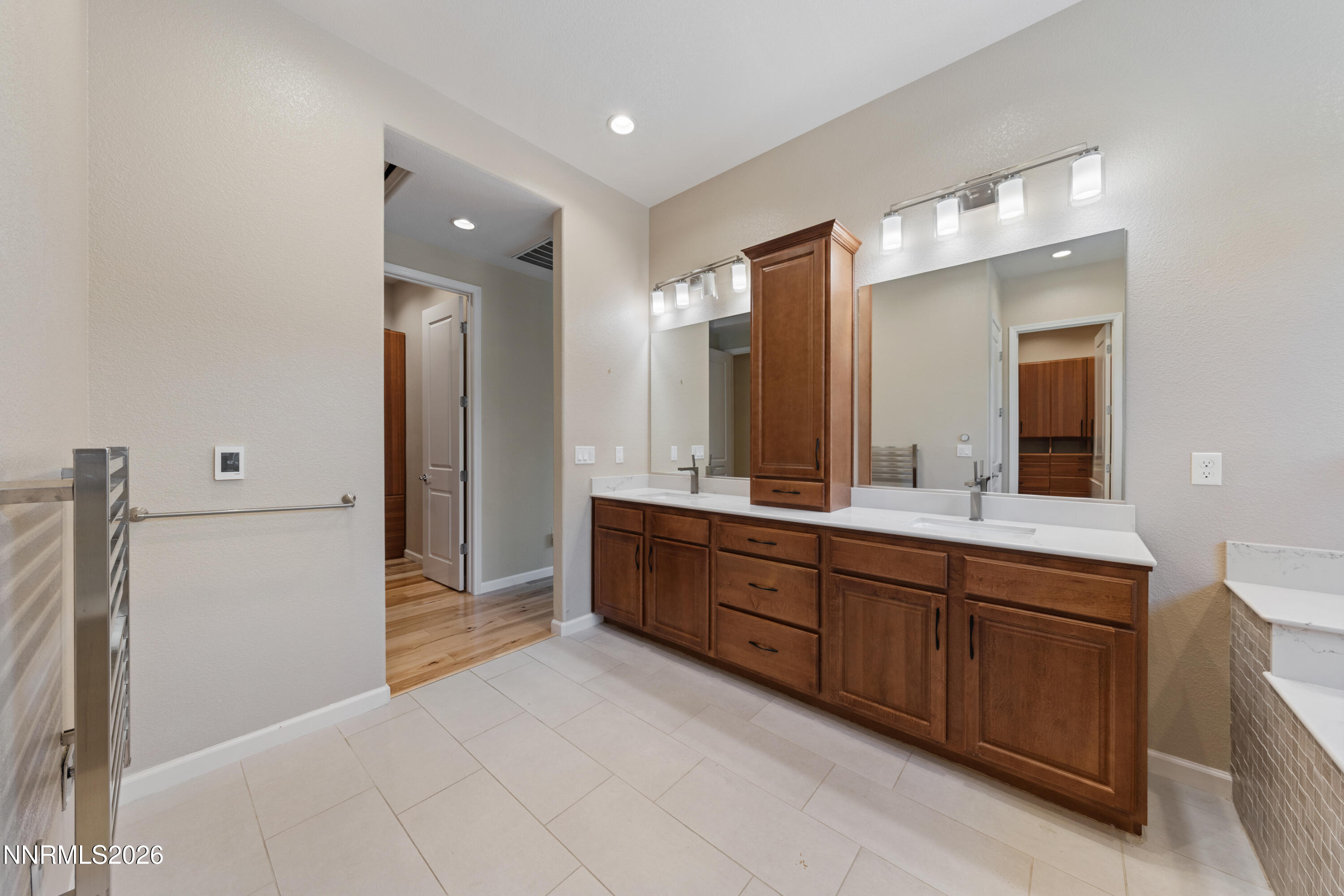9827 Dyevera Lane