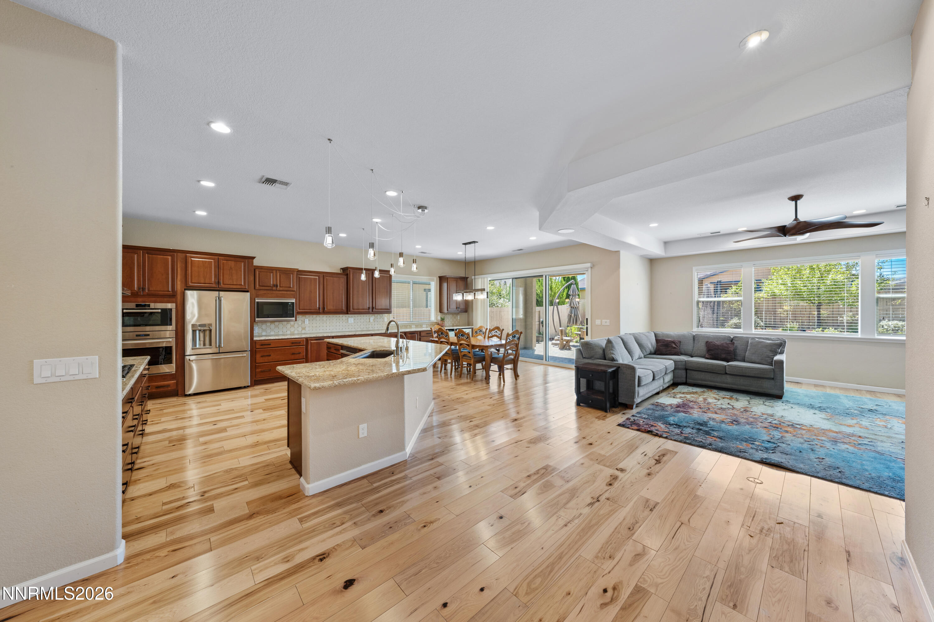 9827 Dyevera Lane
