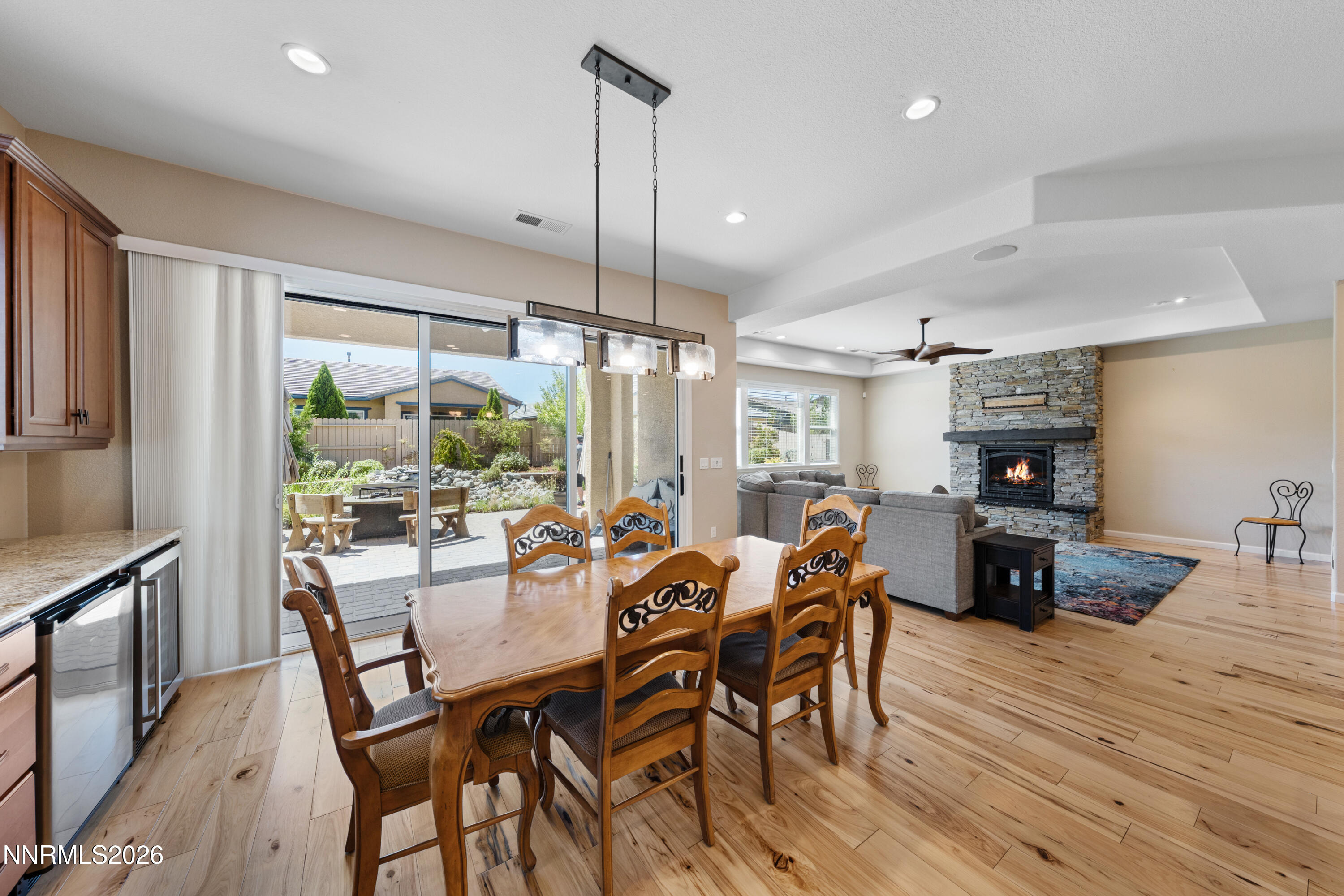 9827 Dyevera Lane