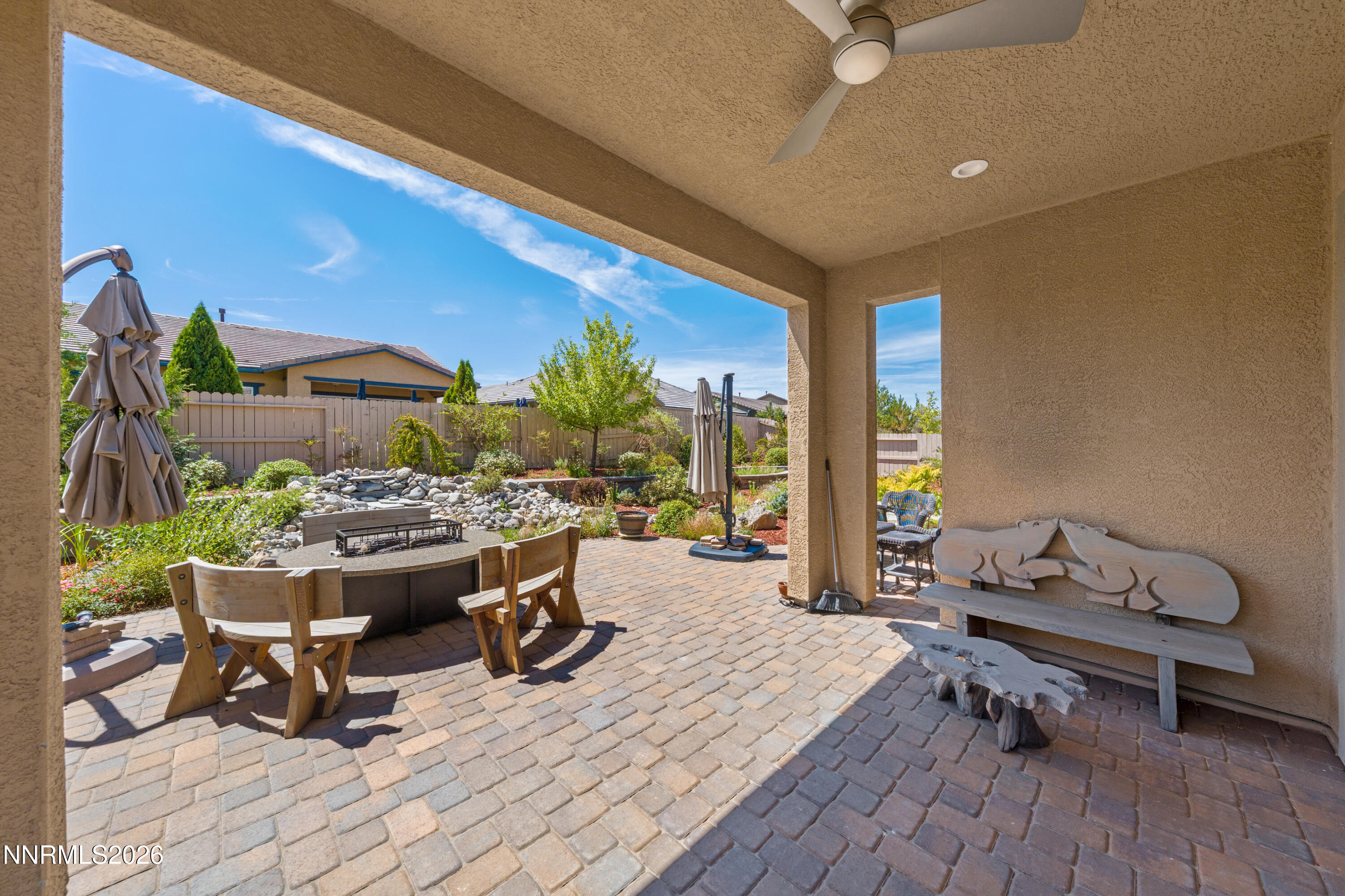 9827 Dyevera Lane