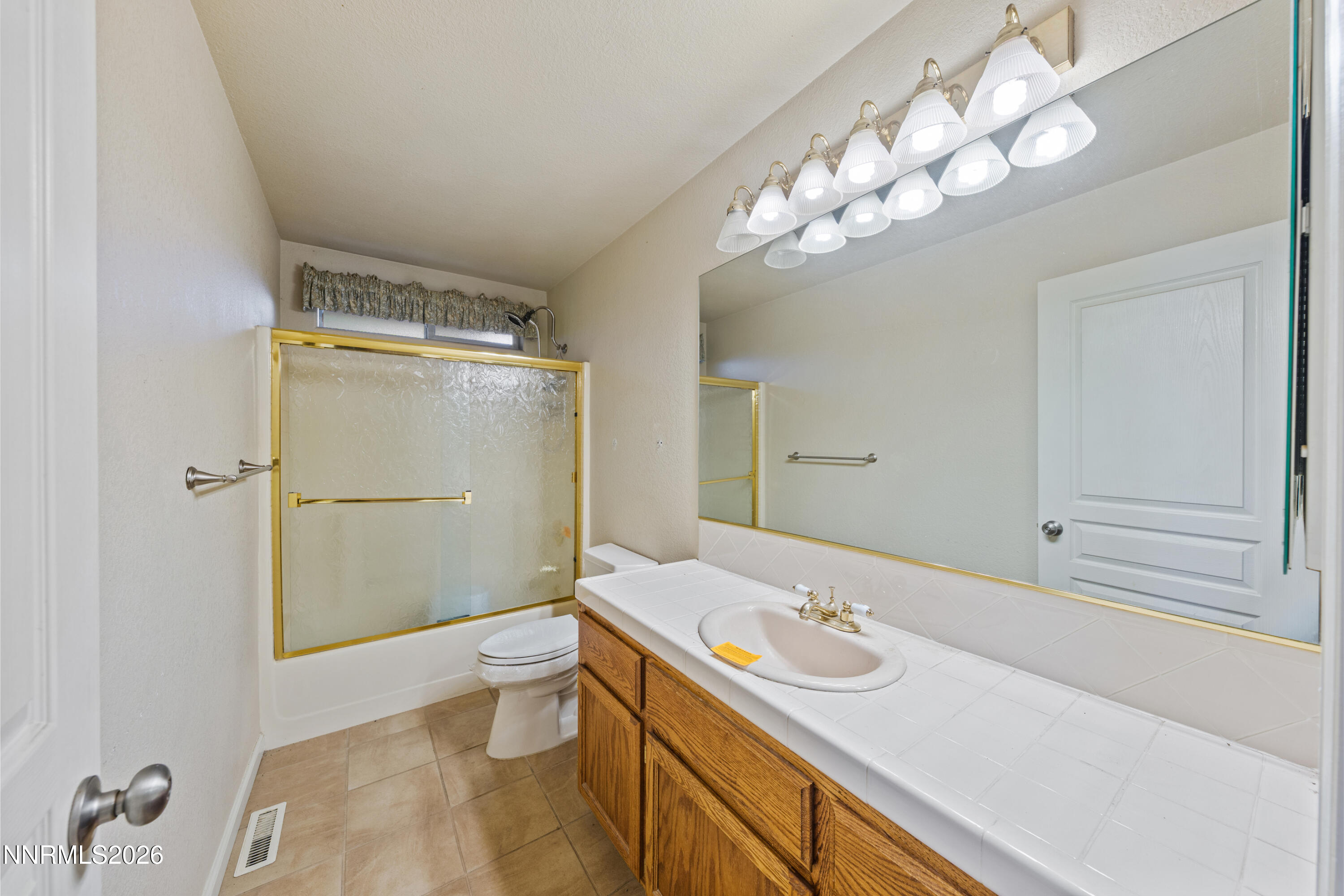 2872 Sierra Manor Drive