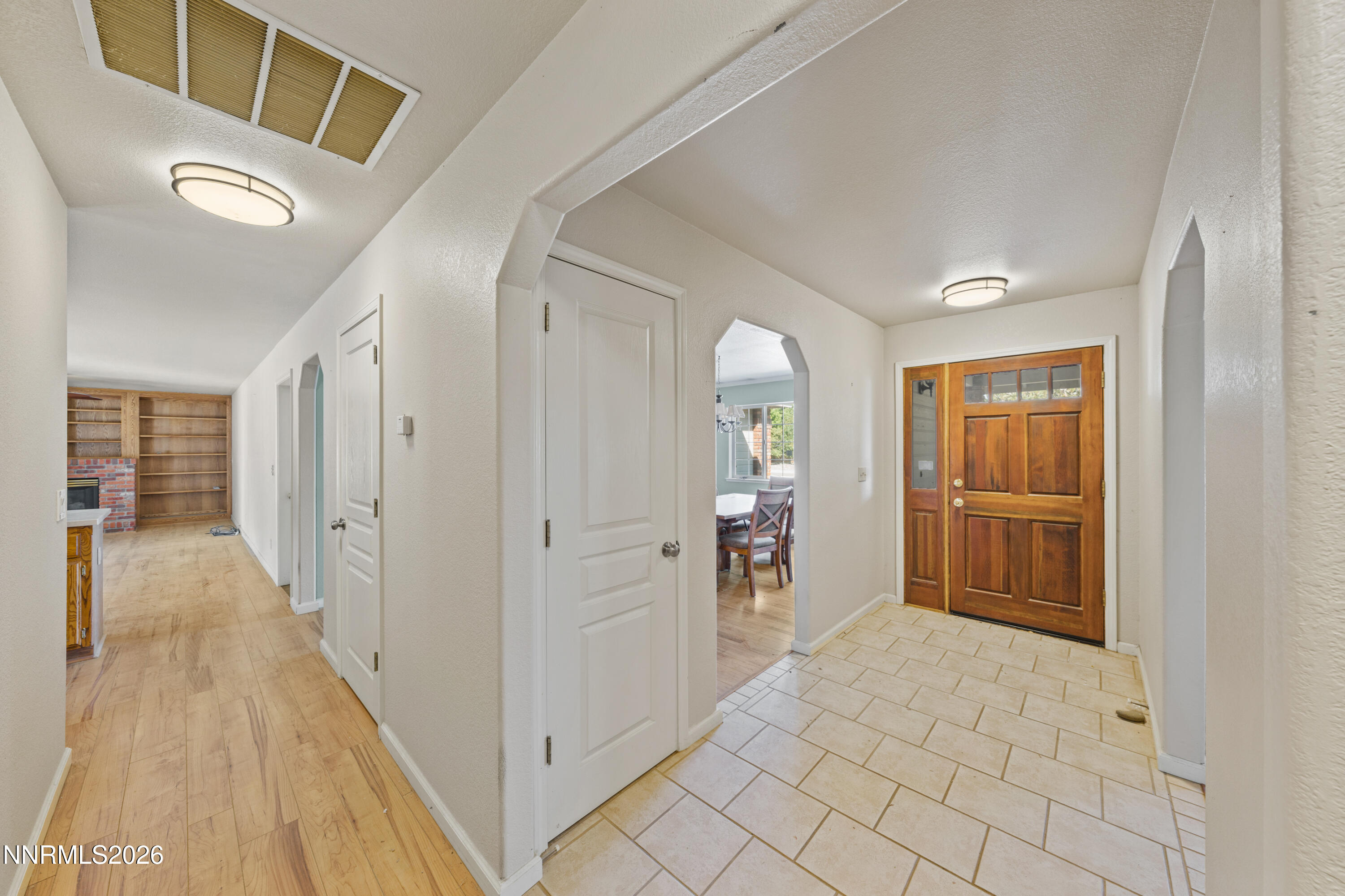 2872 Sierra Manor Drive
