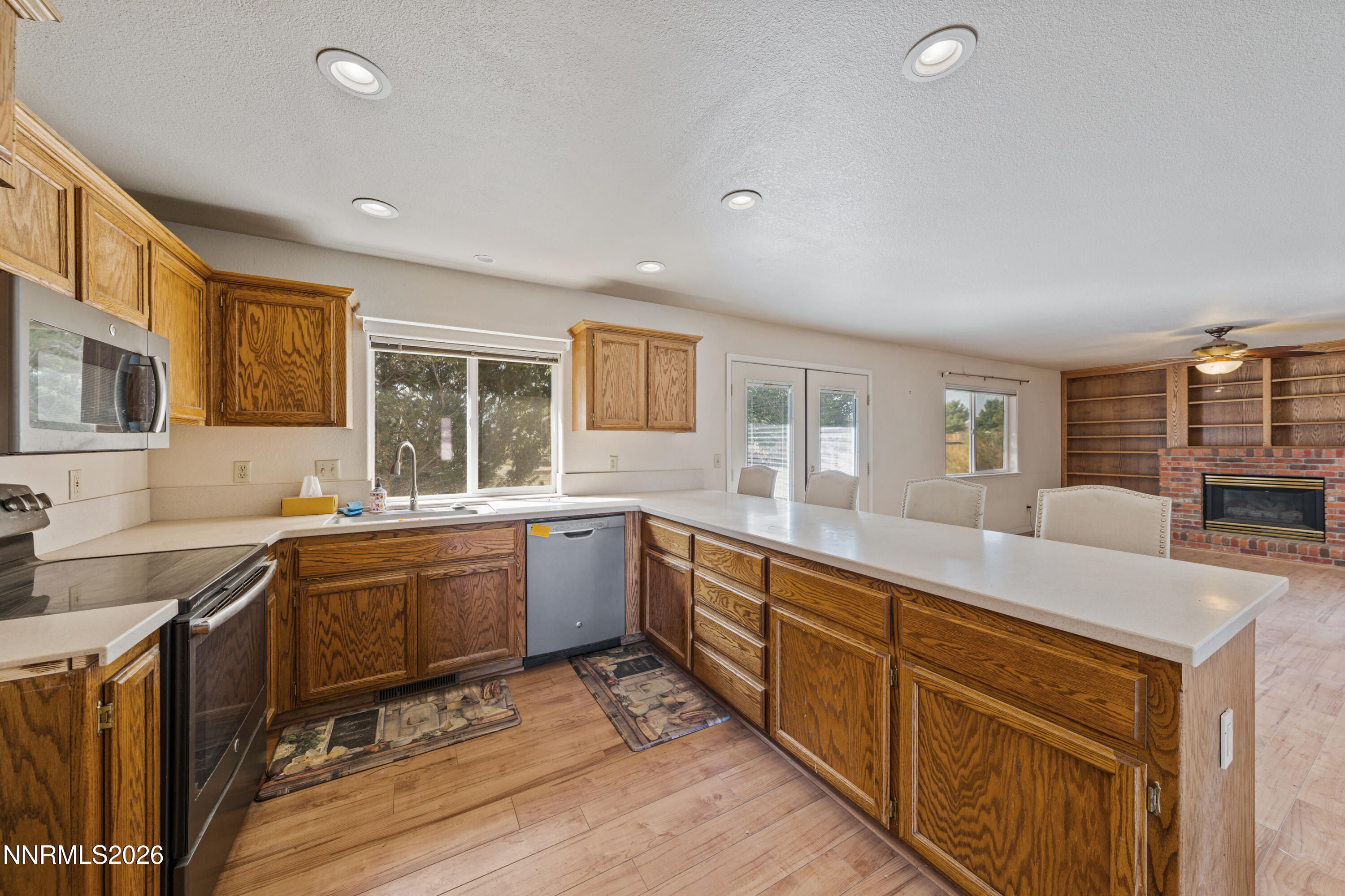 2872 Sierra Manor Drive