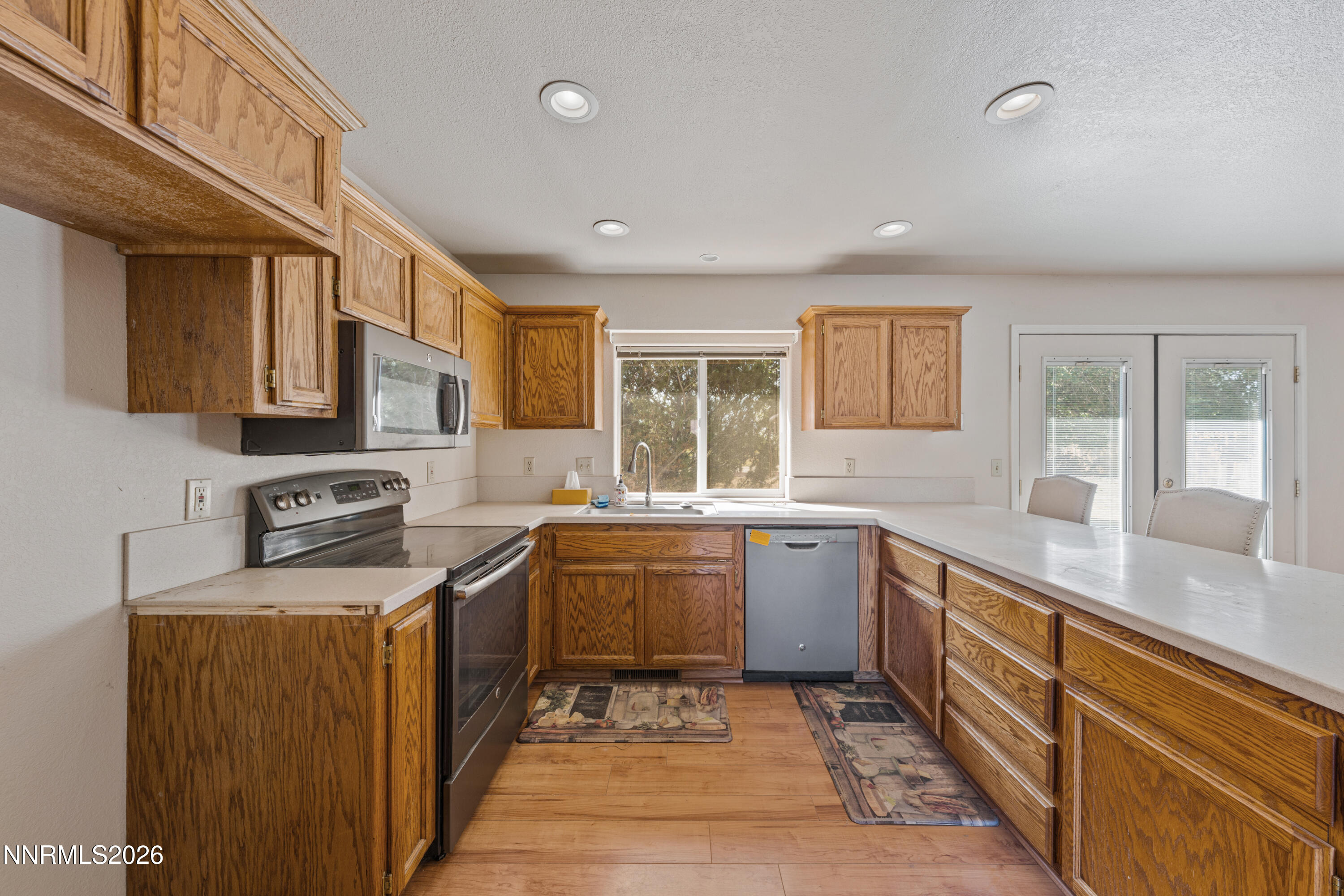 2872 Sierra Manor Drive