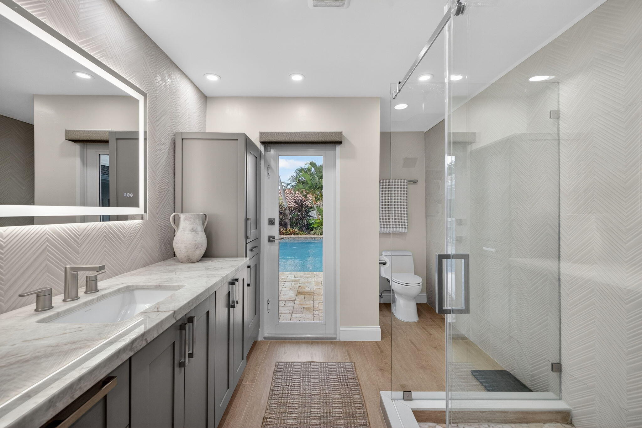 2760 NE 55th Street