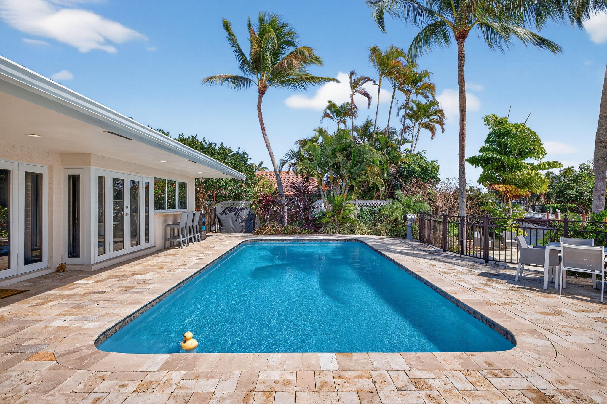 2760 NE 55th Street