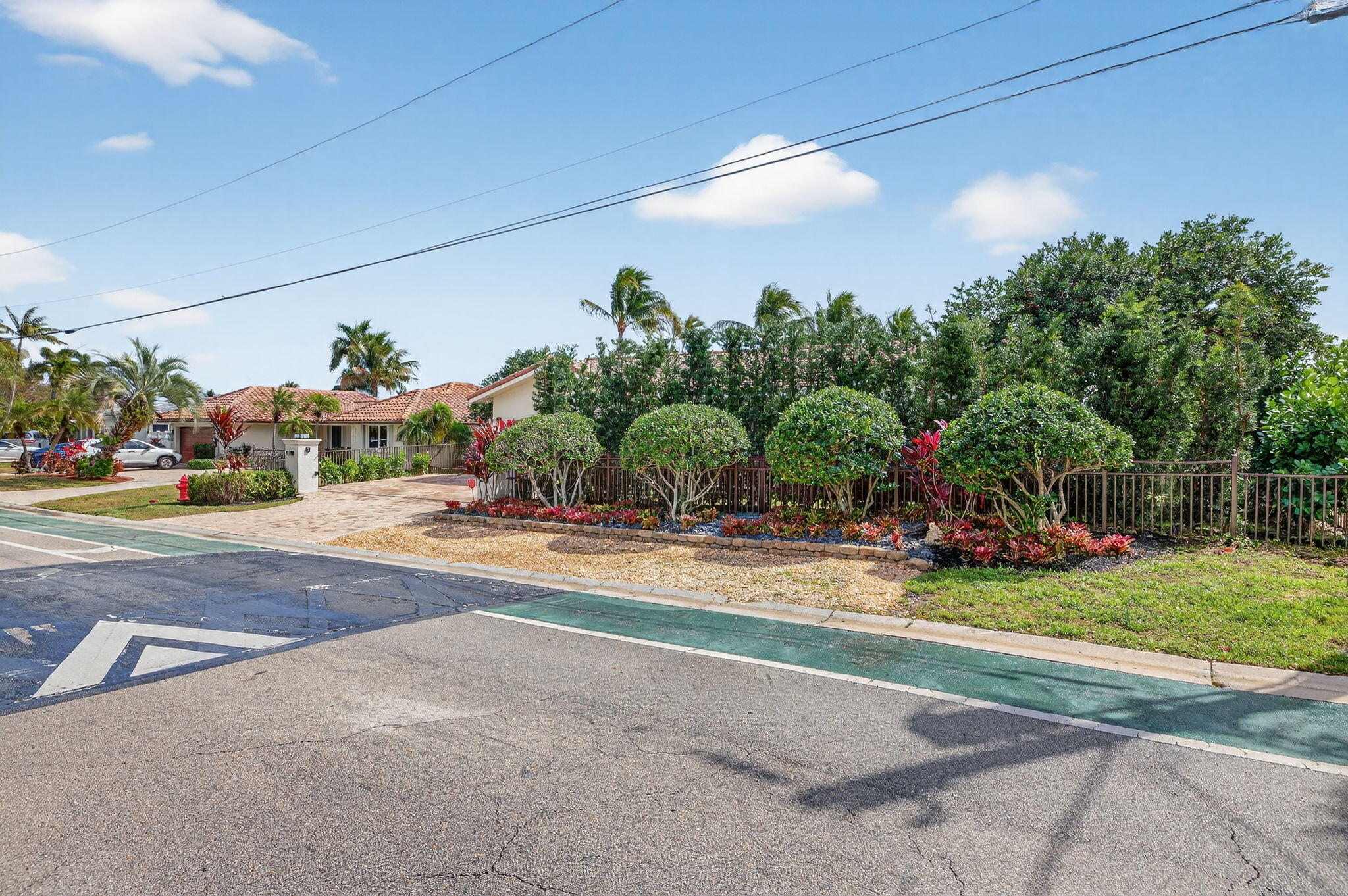 2760 NE 55th Street