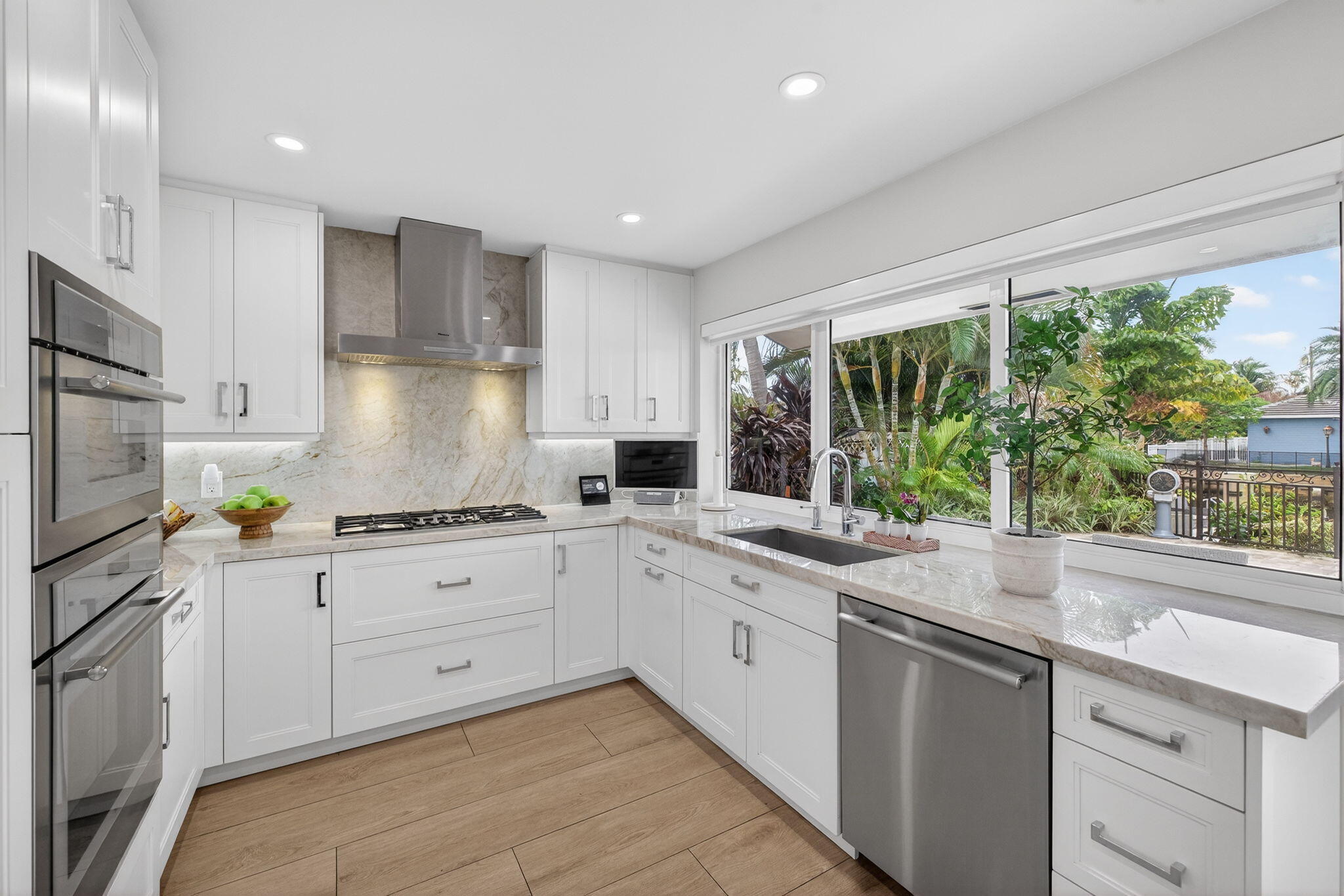 2760 NE 55th Street