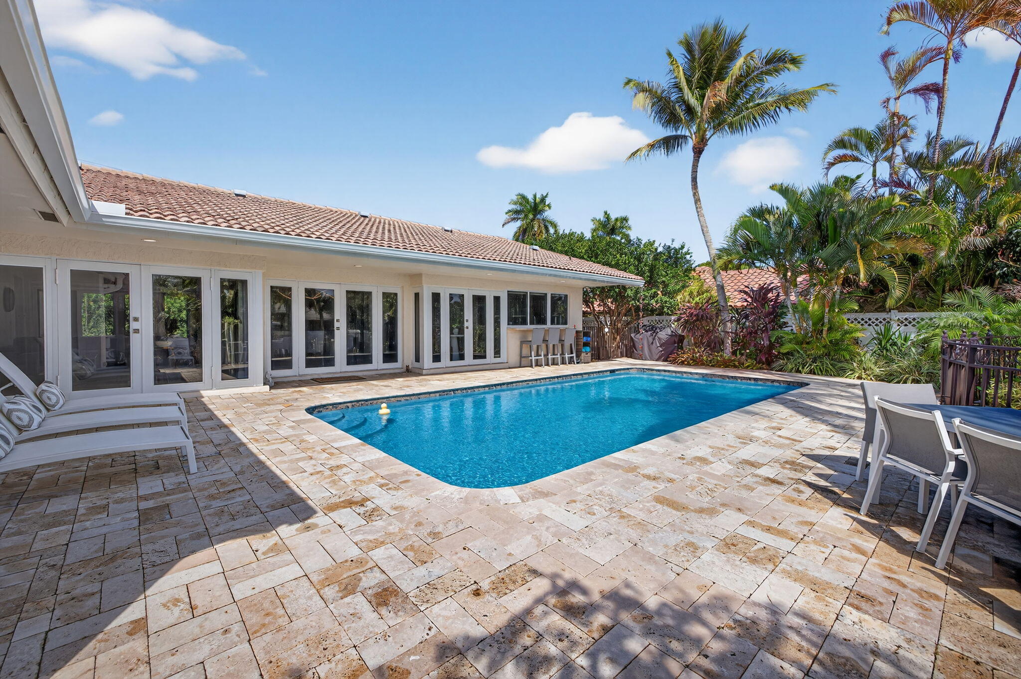 2760 NE 55th Street