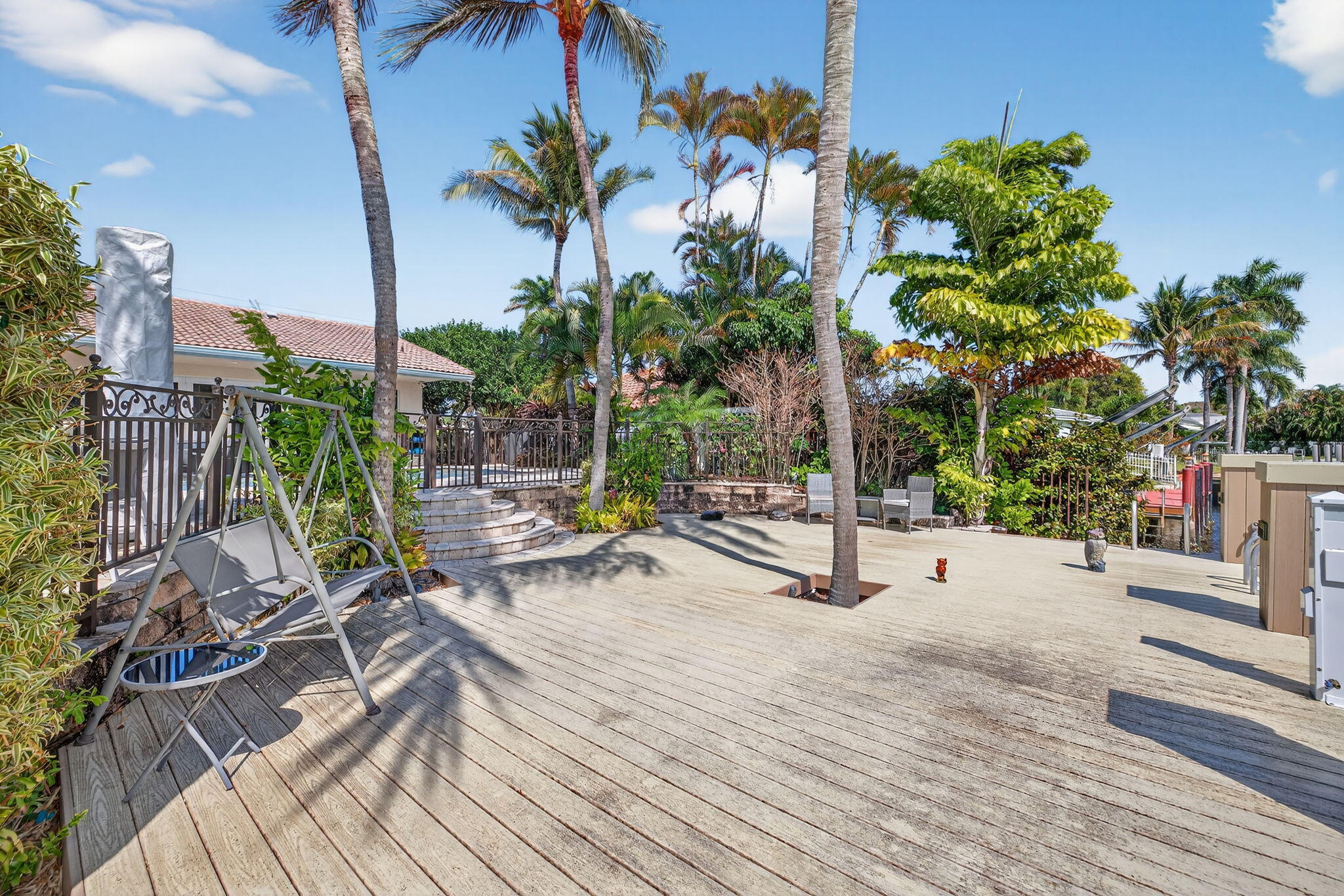 2760 NE 55th Street