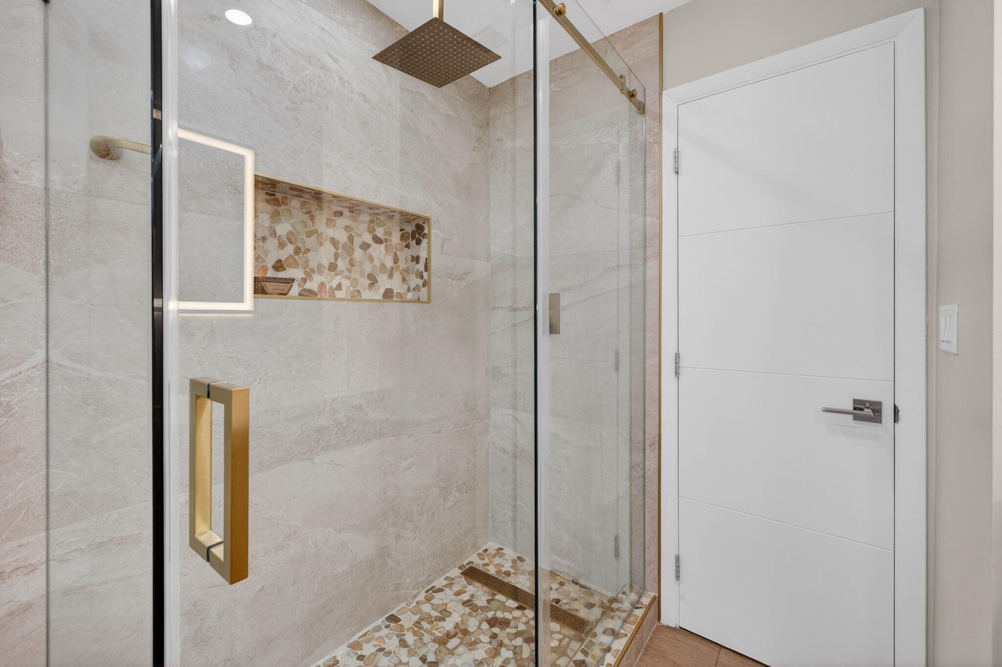 2760 NE 55th Street