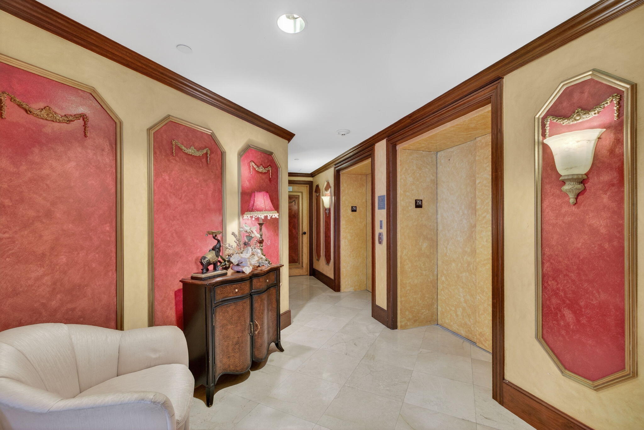 1460 S Ocean Blvd 701, Lauderdale-By-The-Sea Unit: 701