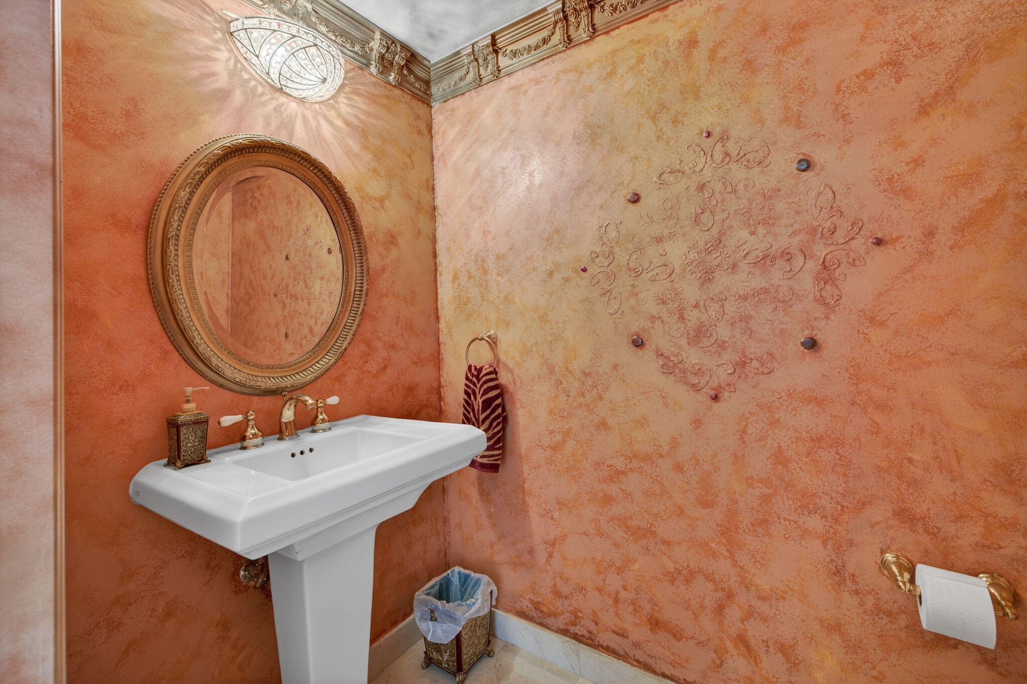 1460 S Ocean Blvd 701, Lauderdale-By-The-Sea Unit: 701