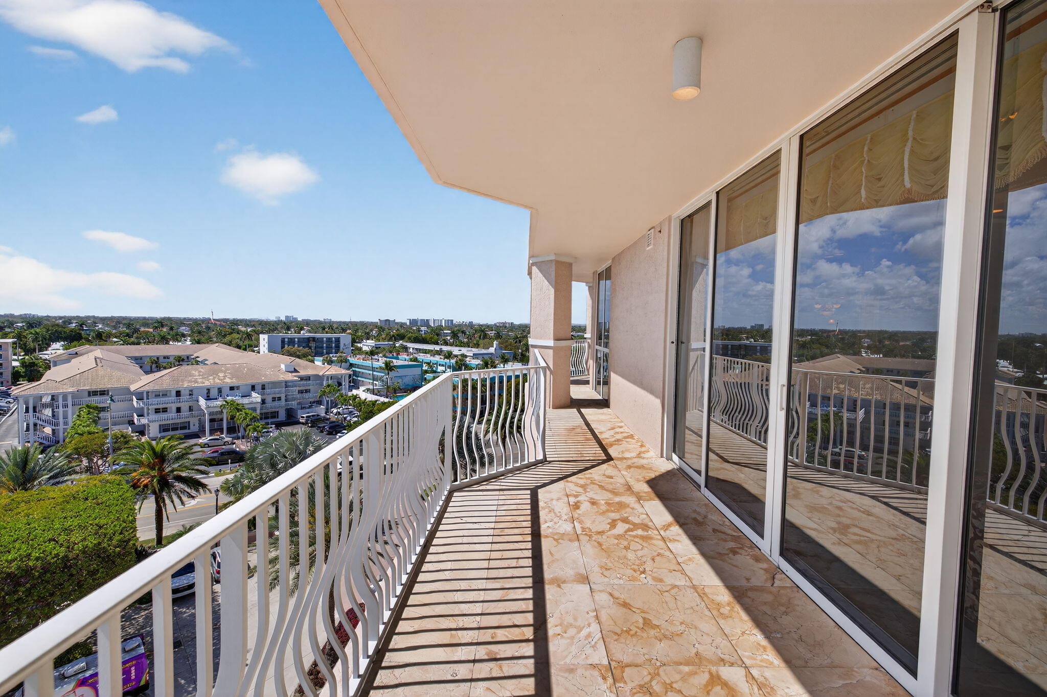 1460 S Ocean Blvd 701, Lauderdale-By-The-Sea Unit: 701