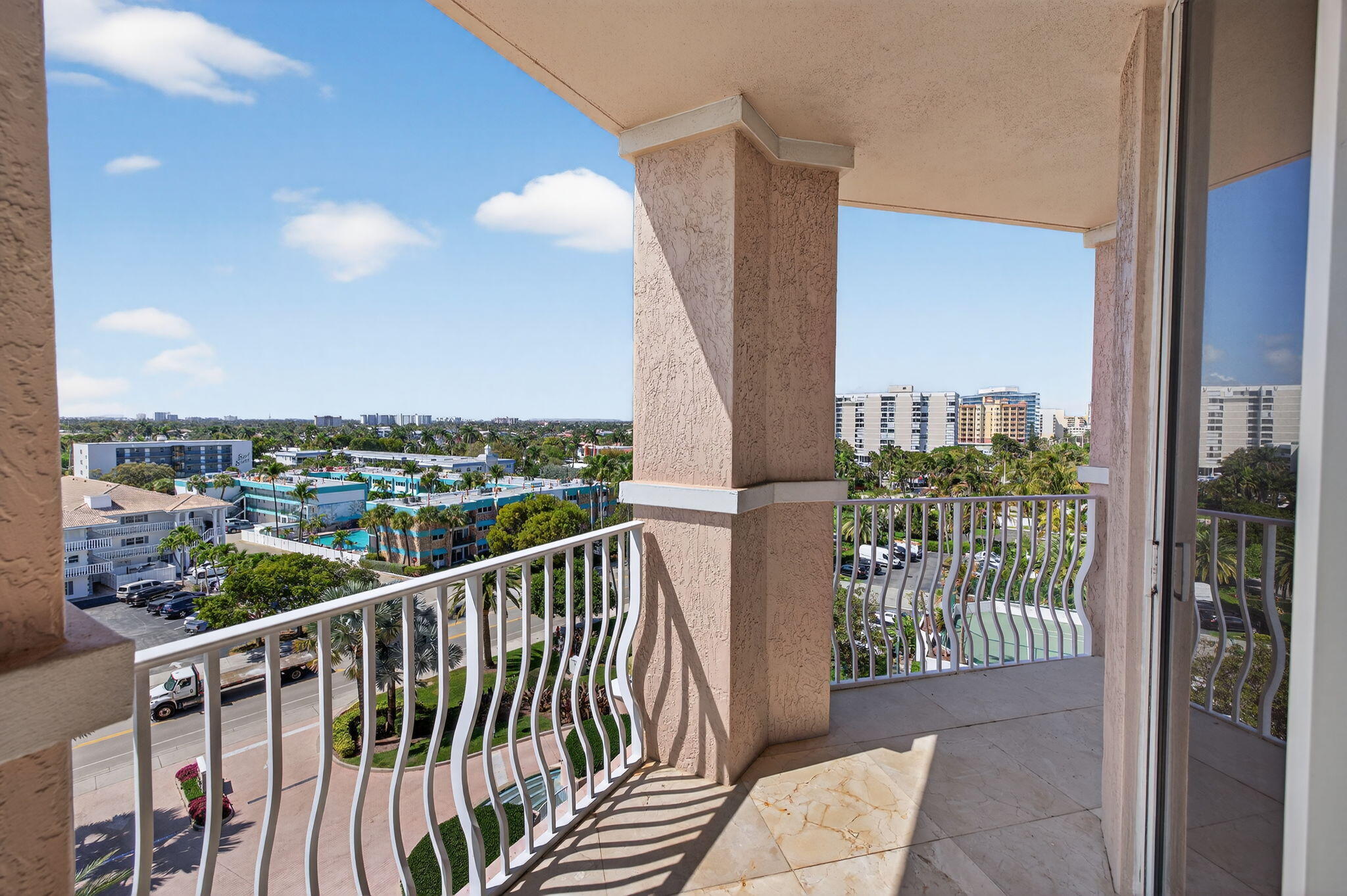1460 S Ocean Blvd 701, Lauderdale-By-The-Sea Unit: 701