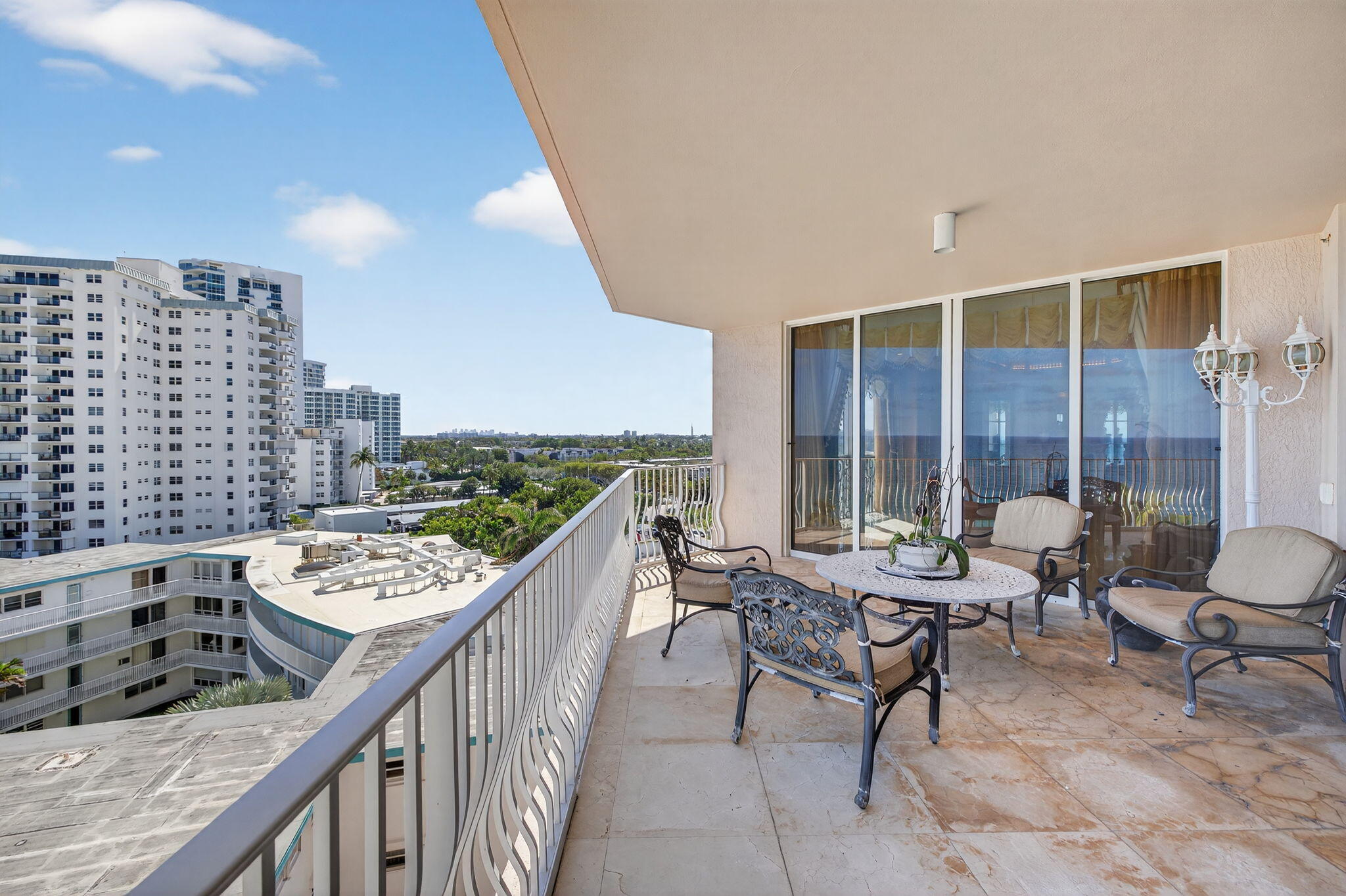1460 S Ocean Blvd 701, Lauderdale-By-The-Sea Unit: 701