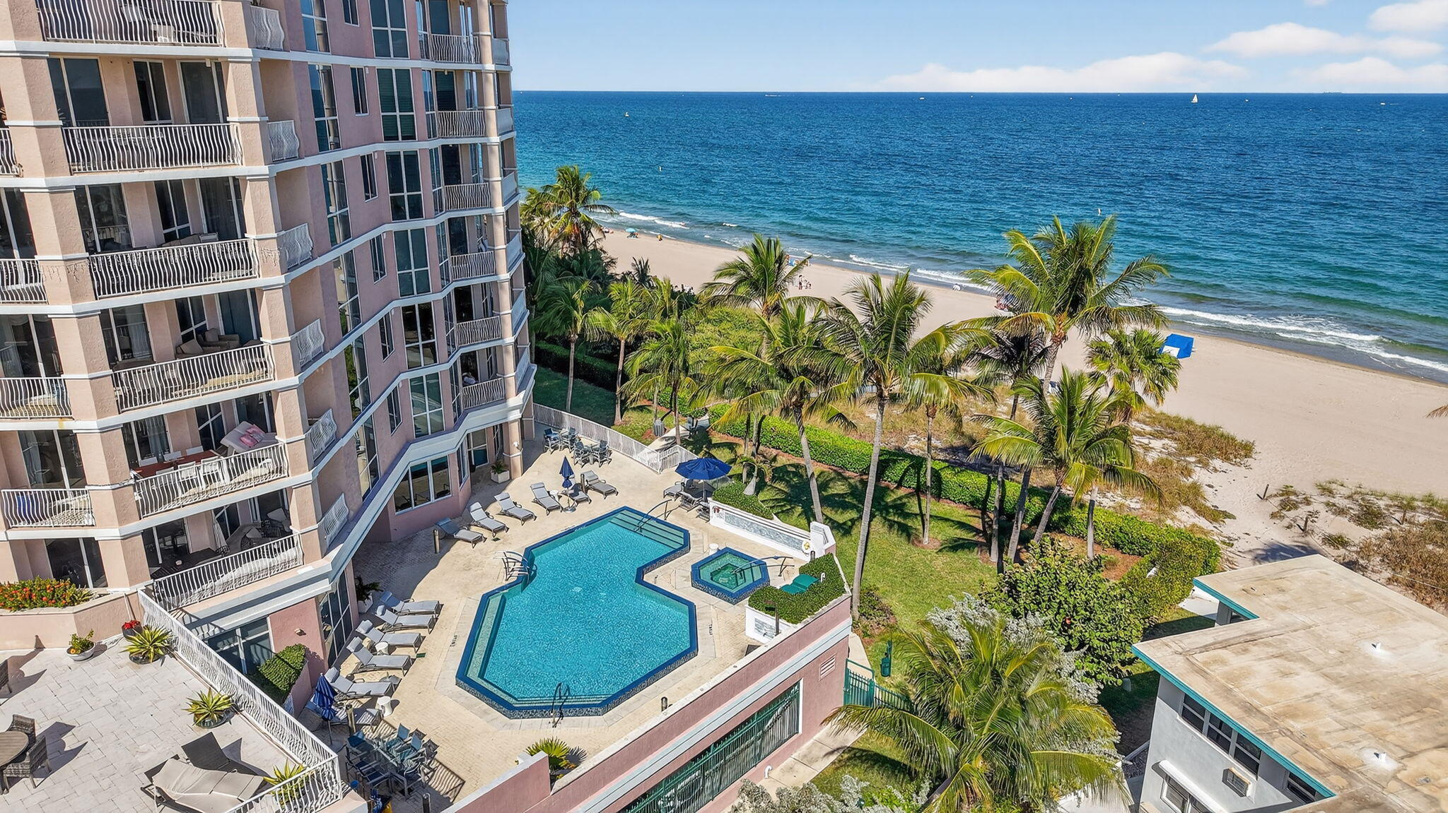 1460 S Ocean Blvd 701, Lauderdale-By-The-Sea Unit: 701