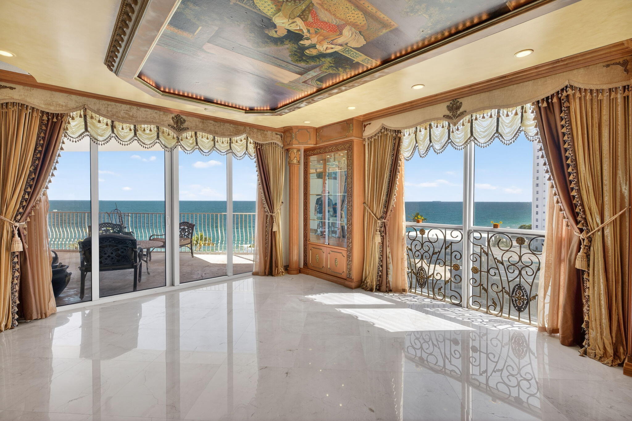 1460 S Ocean Blvd 701, Lauderdale-By-The-Sea Unit: 701