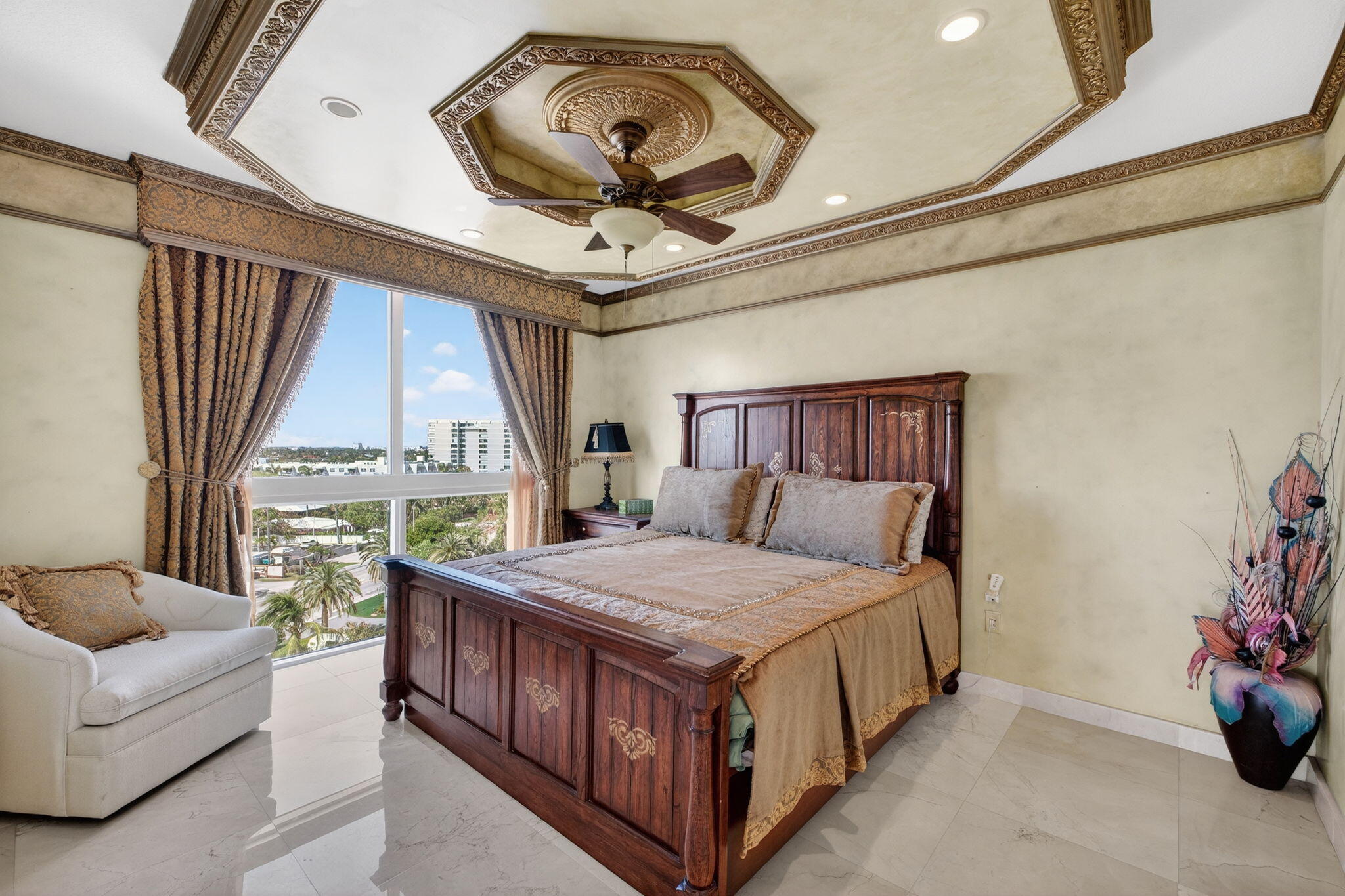 1460 S Ocean Blvd 701, Lauderdale-By-The-Sea Unit: 701