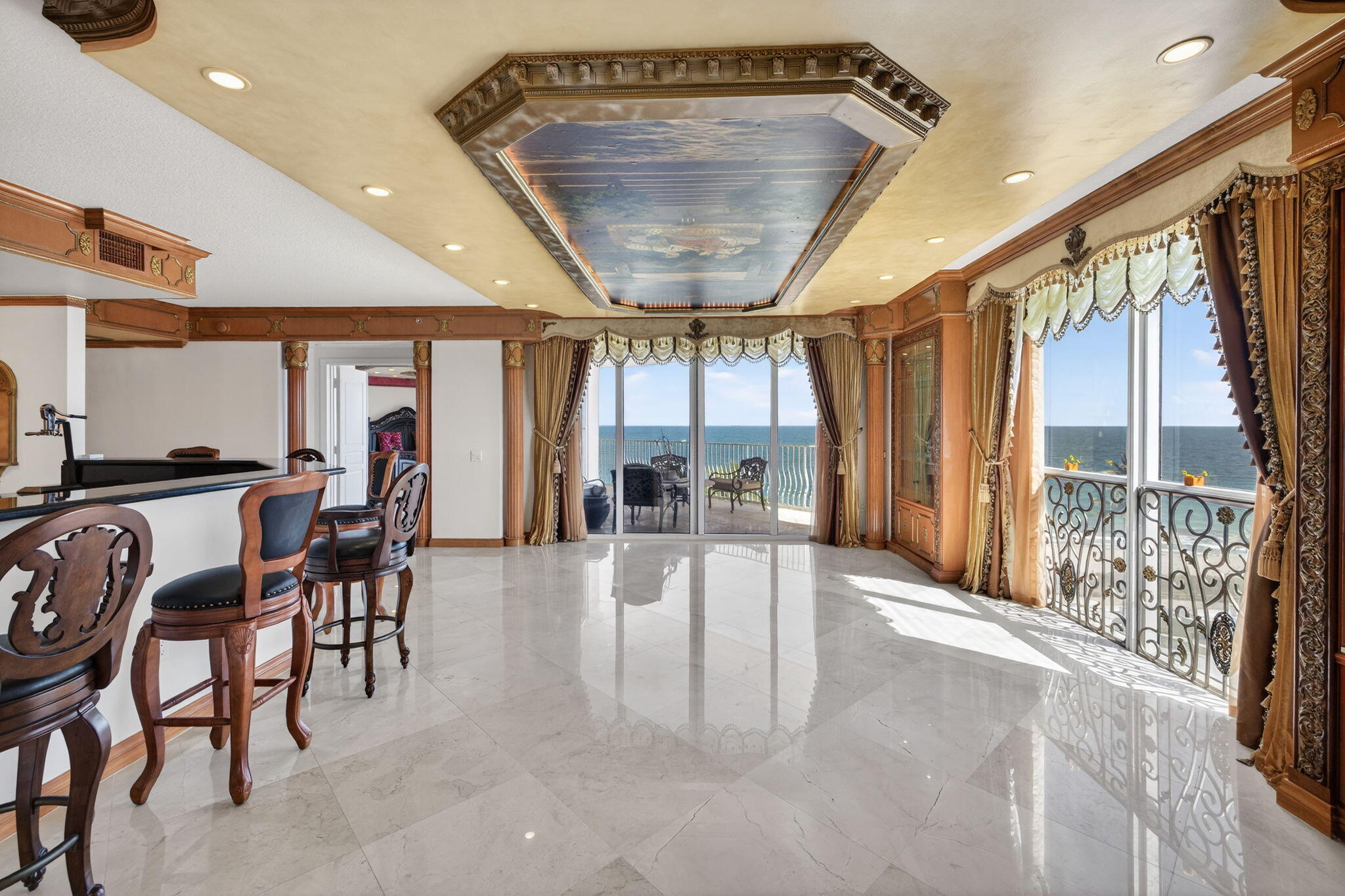 1460 S Ocean Blvd 701, Lauderdale-By-The-Sea Unit: 701