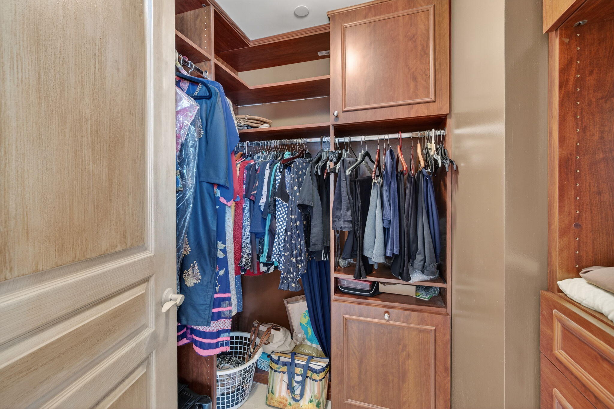 1460 S Ocean Blvd 701, Lauderdale-By-The-Sea Unit: 701