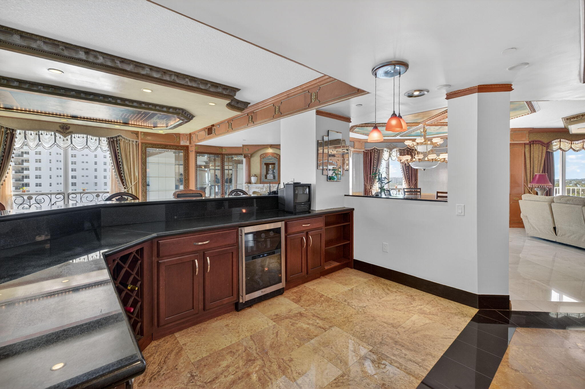 1460 S Ocean Blvd 701, Lauderdale-By-The-Sea Unit: 701