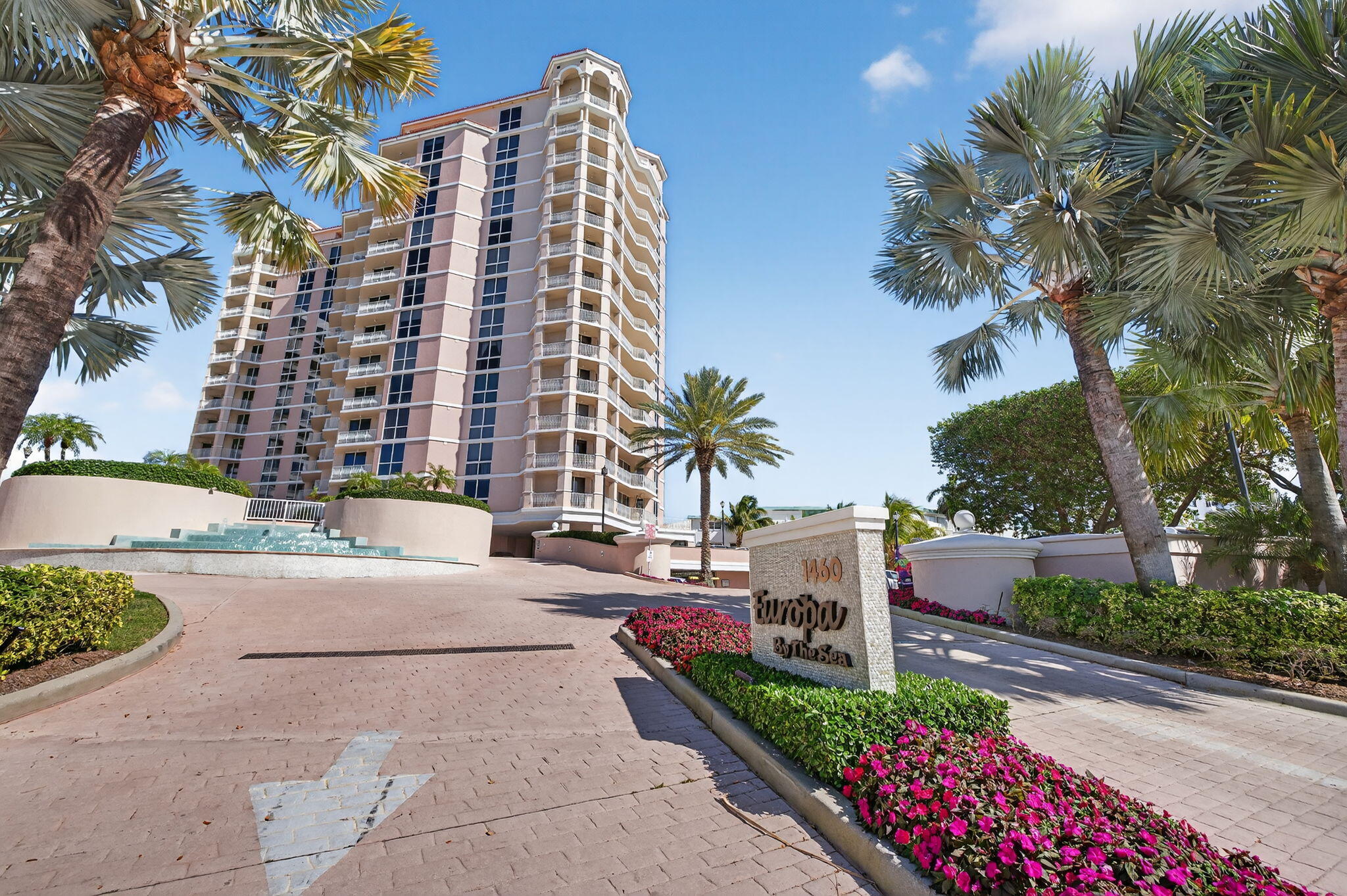 1460 S Ocean Blvd 701, Lauderdale-By-The-Sea Unit: 701