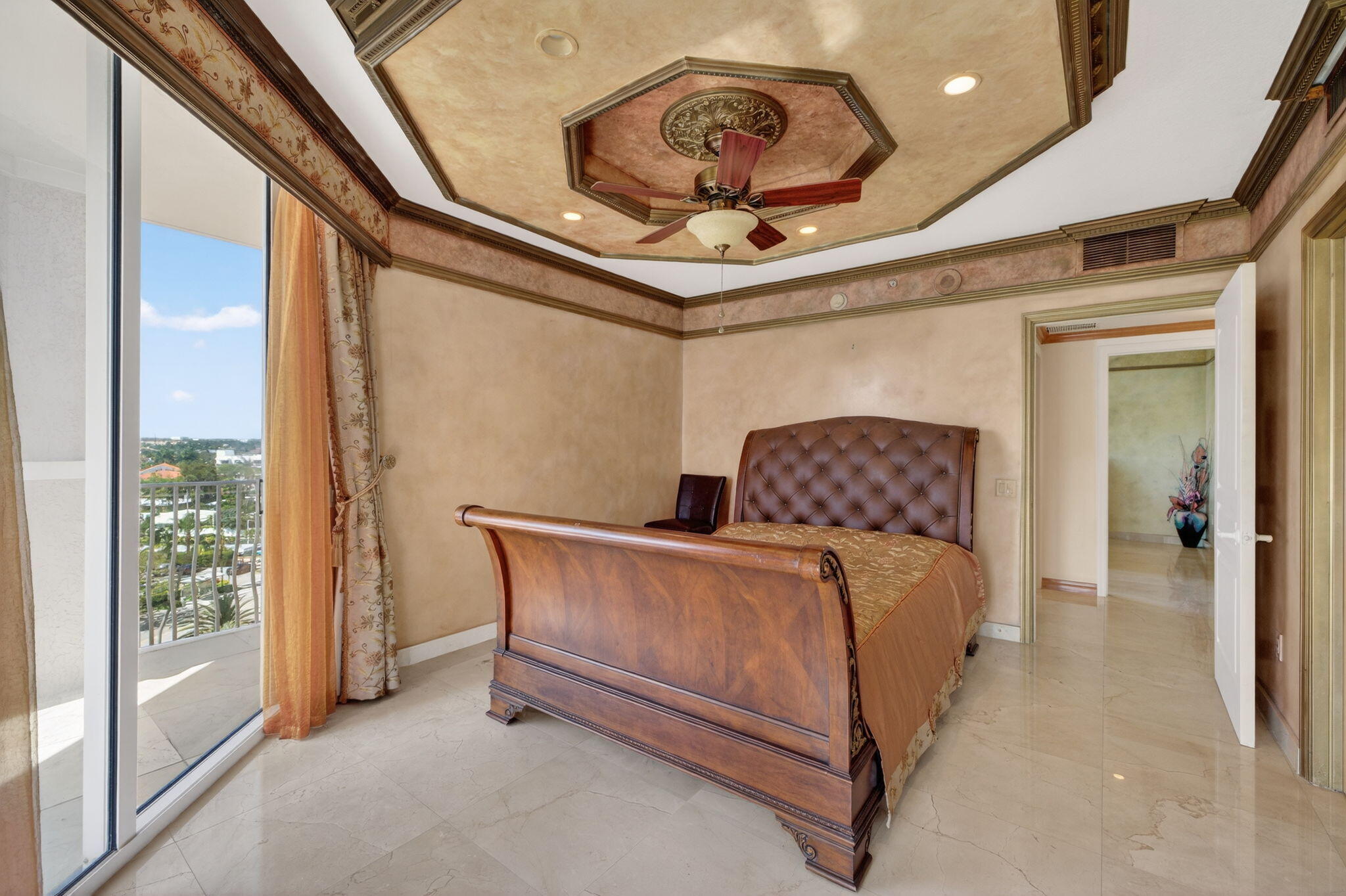 1460 S Ocean Blvd 701, Lauderdale-By-The-Sea Unit: 701