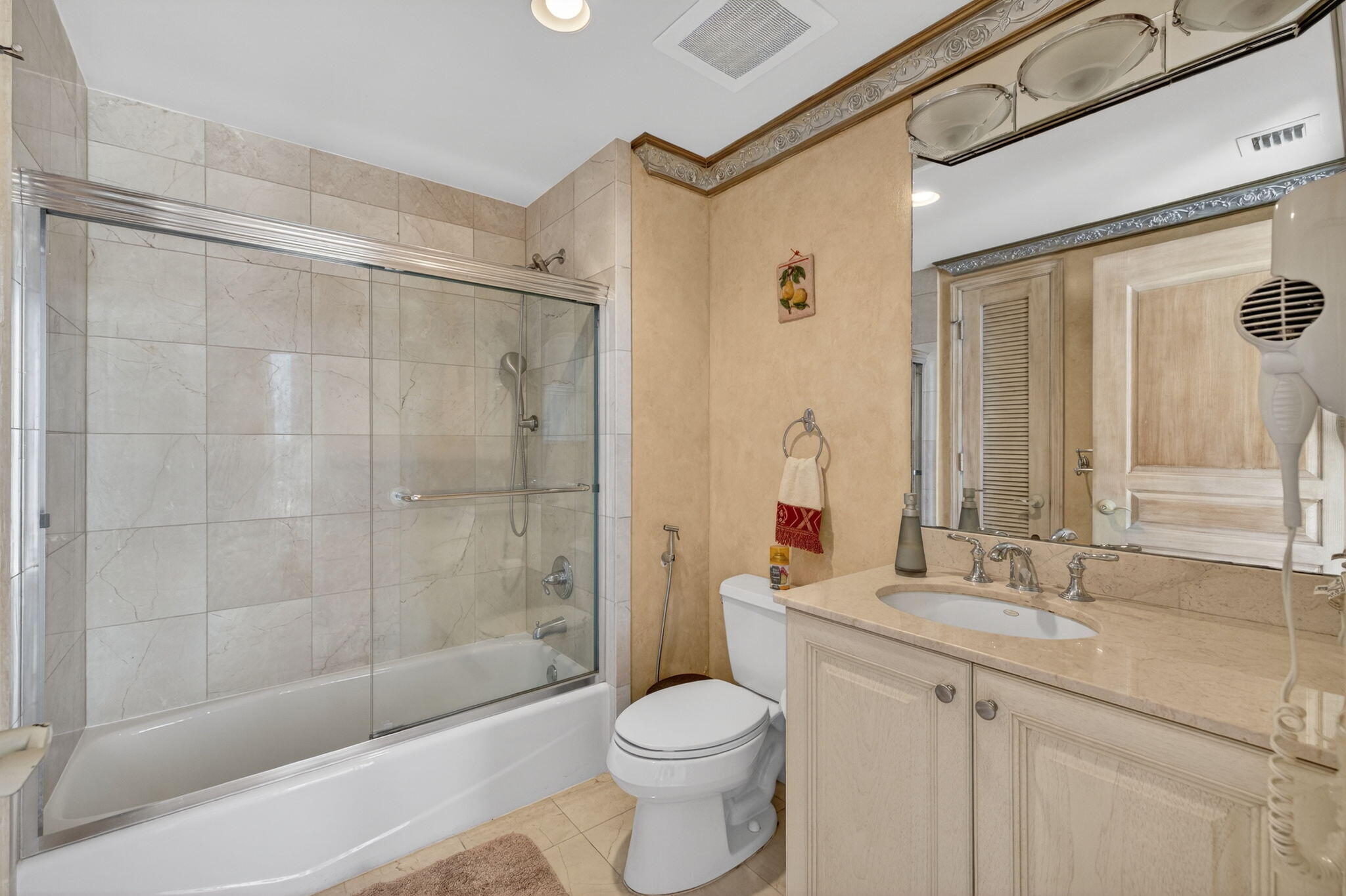 1460 S Ocean Blvd 701, Lauderdale-By-The-Sea Unit: 701