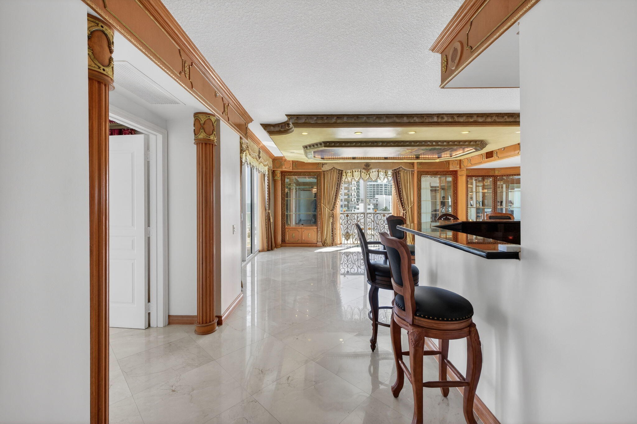 1460 S Ocean Blvd 701, Lauderdale-By-The-Sea Unit: 701