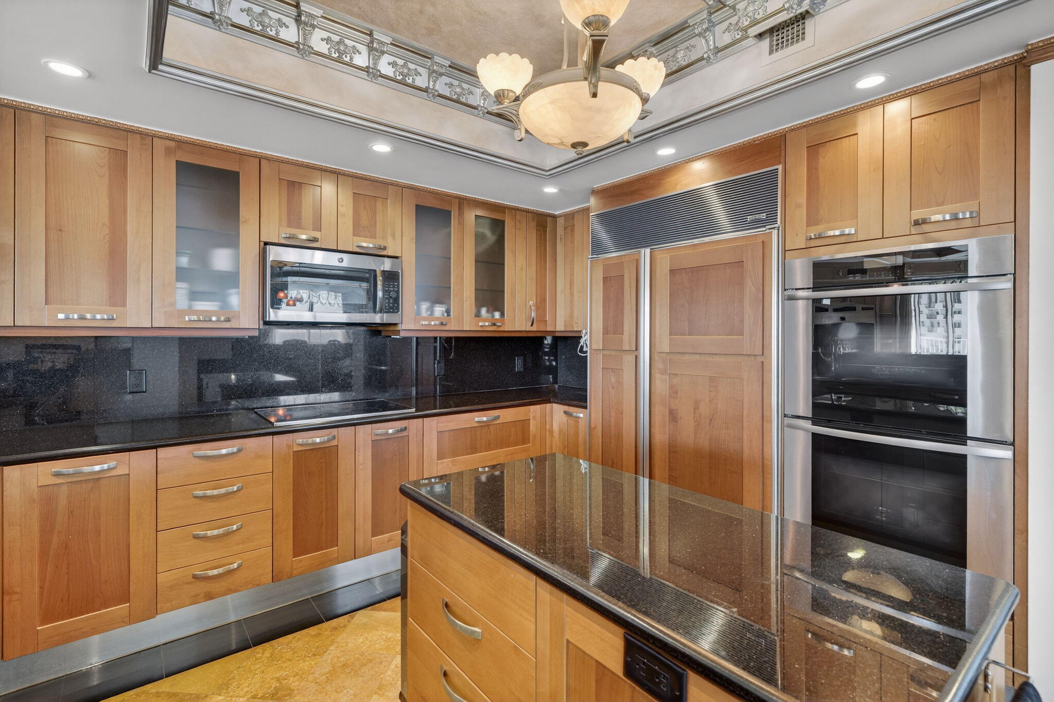 1460 S Ocean Blvd 701, Lauderdale-By-The-Sea Unit: 701