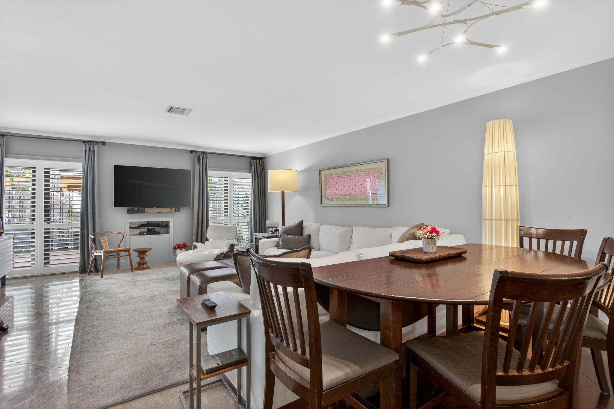 210 Washingtonia Ave, Lauderdale-By-The-Sea