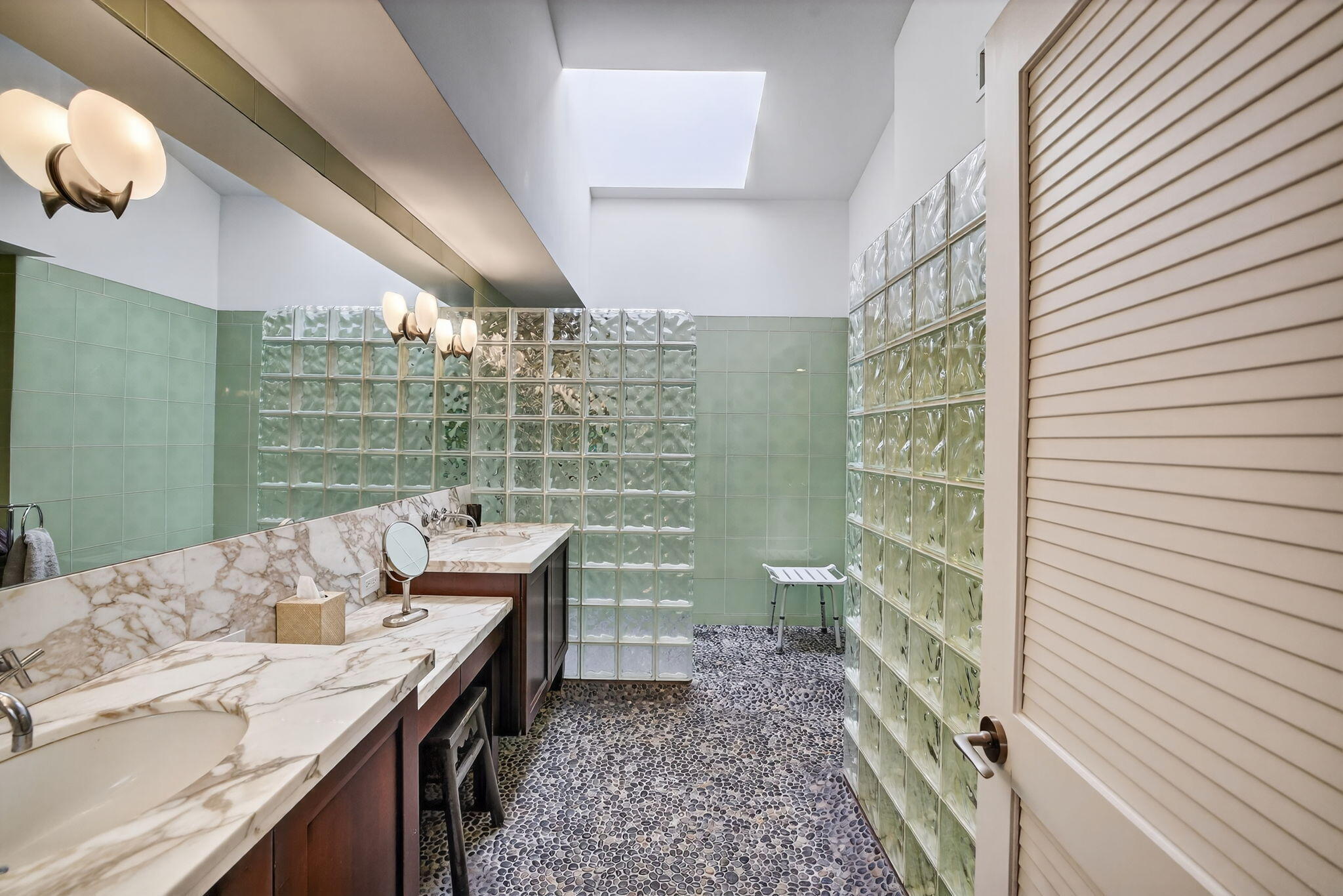210 Washingtonia Ave, Lauderdale-By-The-Sea