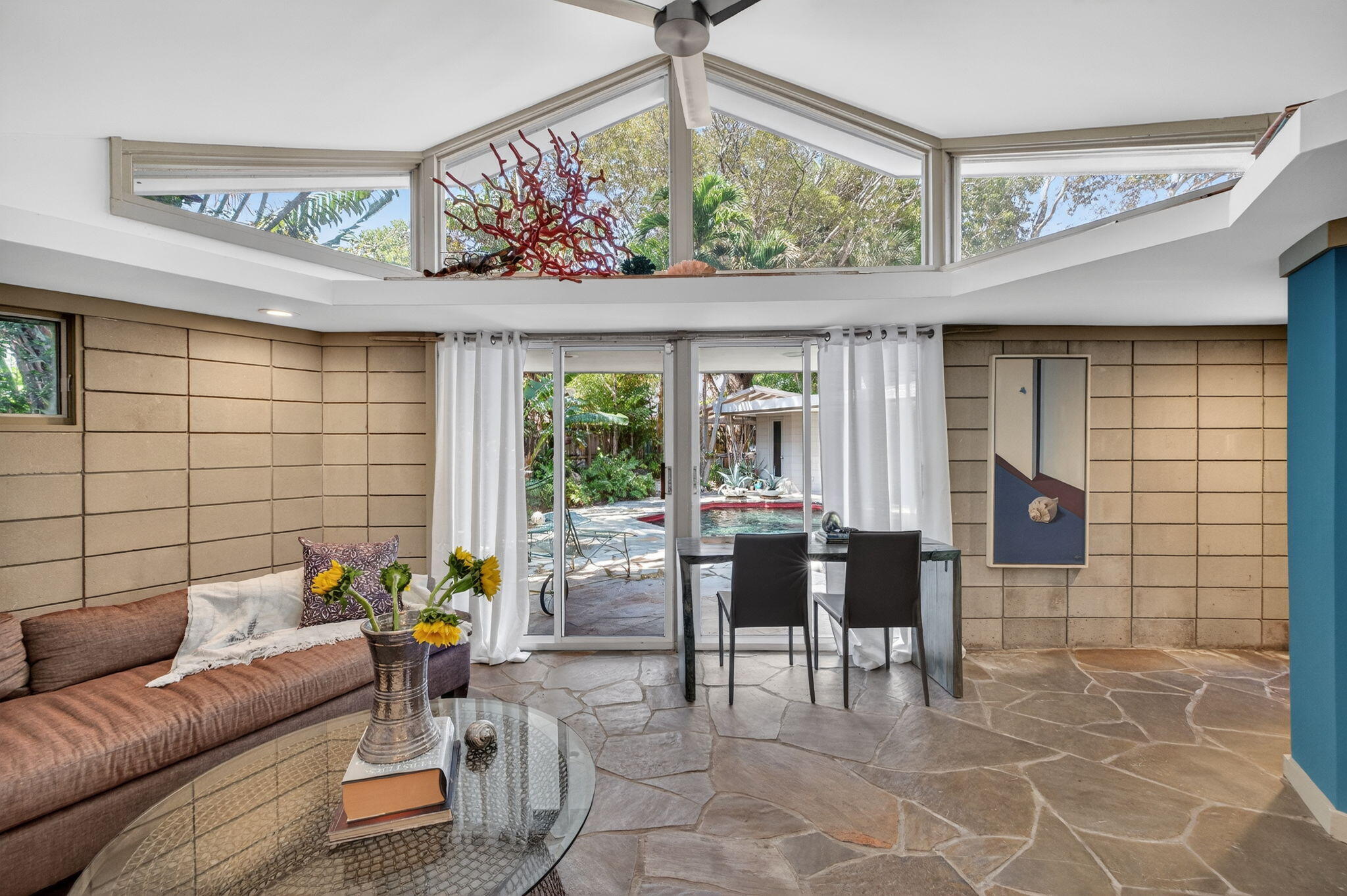 2040 Coral Reef Drive, Lauderdale-By-The-Sea