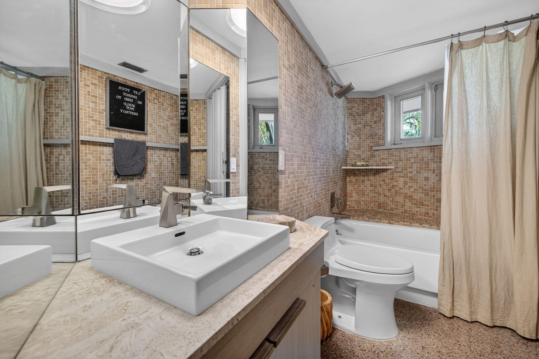 2040 Coral Reef Drive, Lauderdale-By-The-Sea