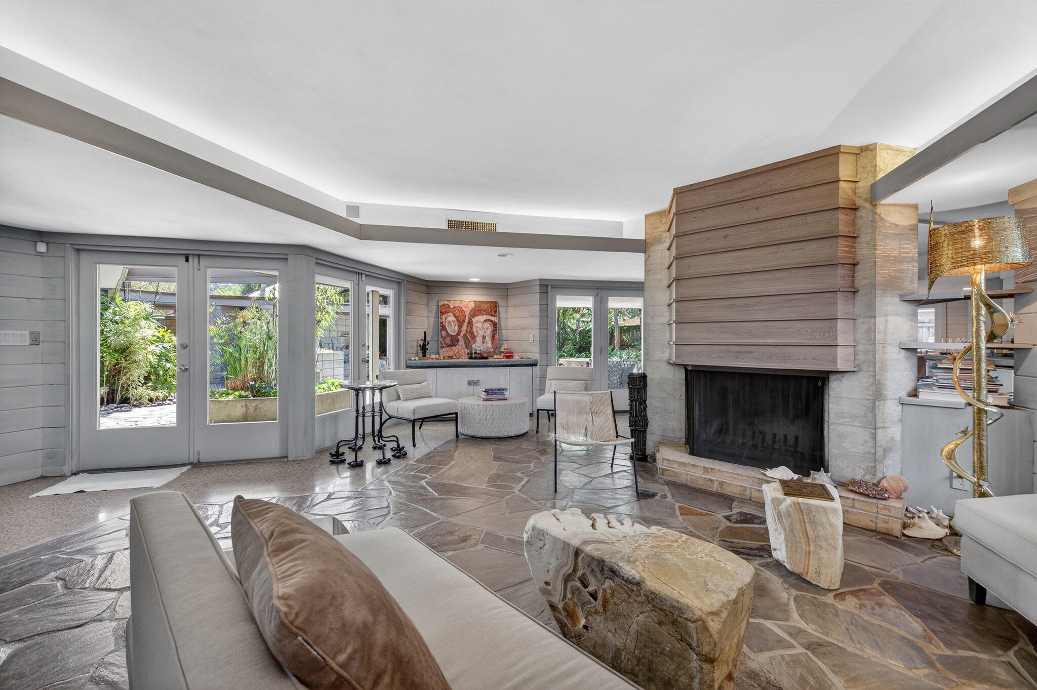 2040 Coral Reef Drive, Lauderdale-By-The-Sea